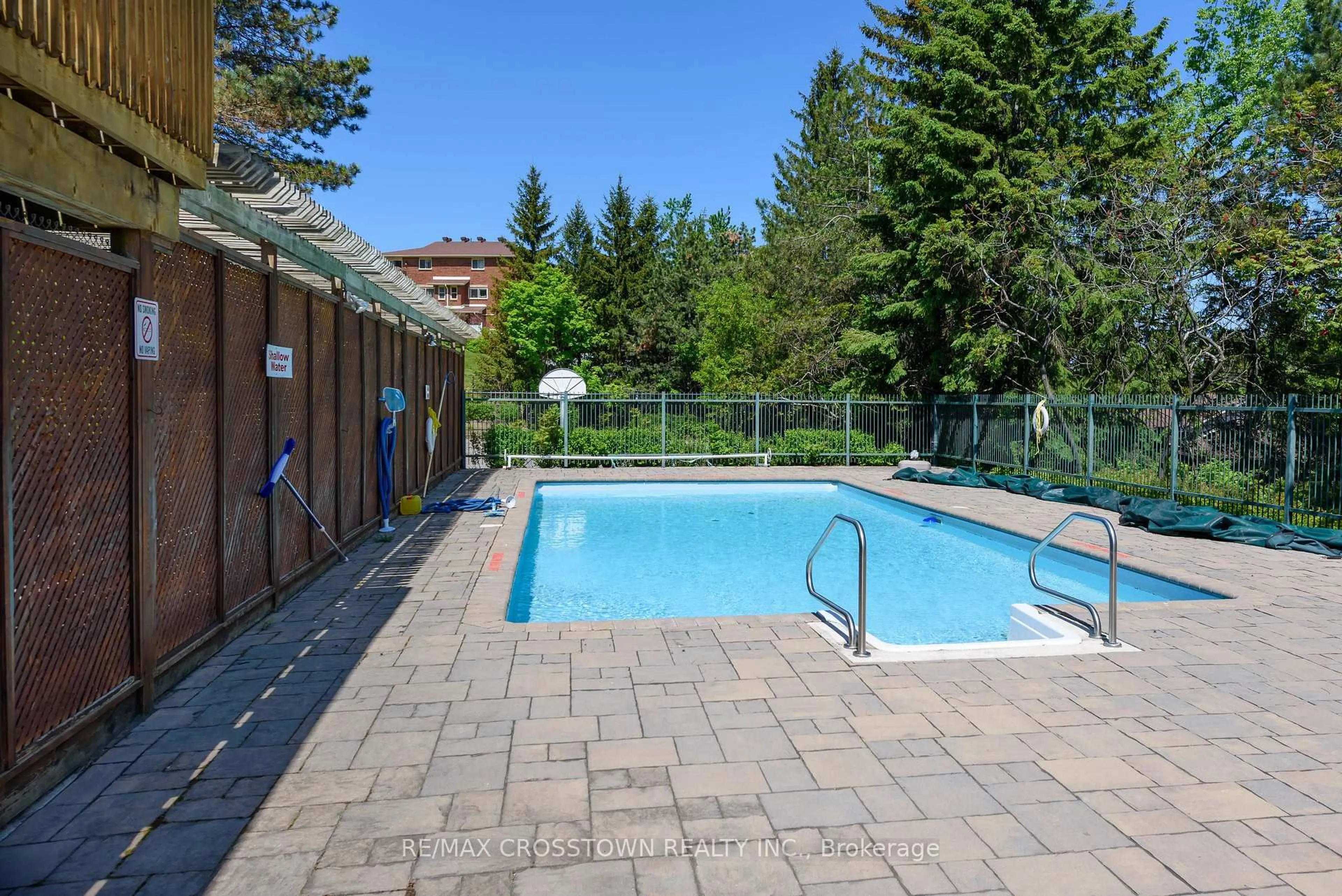 Pool for 1 Quail Cres #303, Barrie Ontario L4N 6W9
