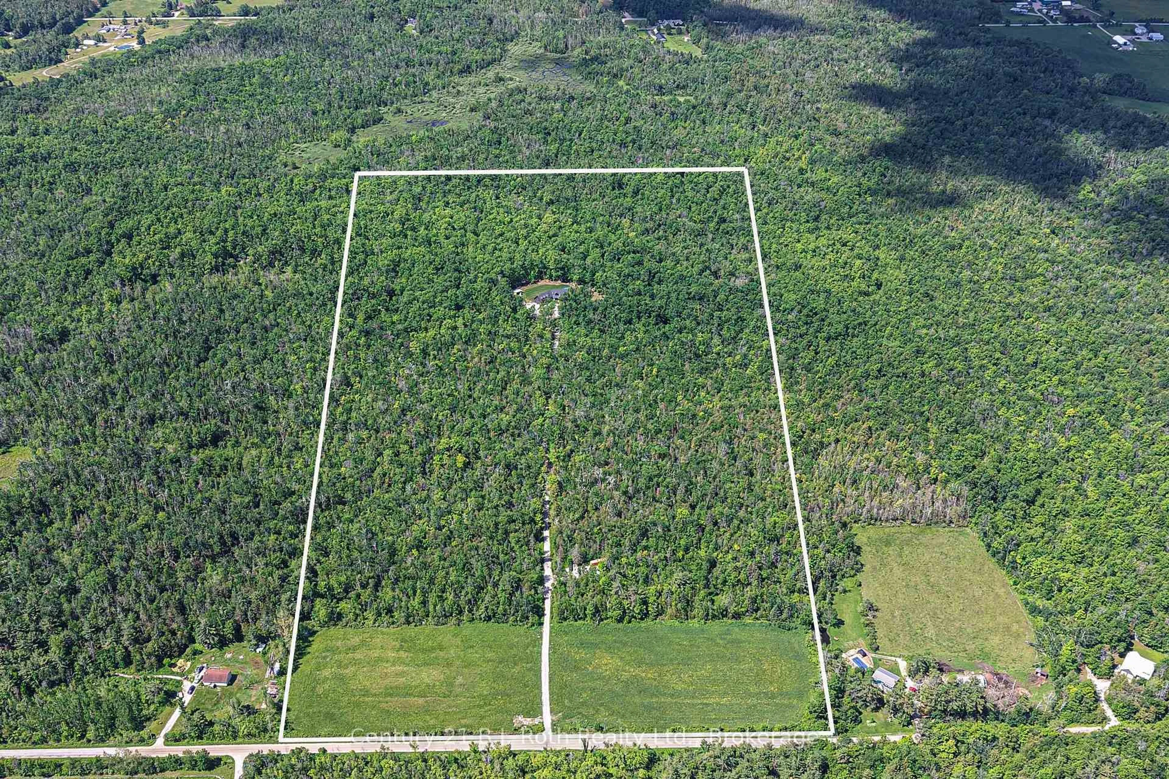 A pic from outside/outdoor area/front of a property/back of a property/a pic from drone, forest/trees view for 3082 Fairgrounds Rd, Severn Ontario L3V 0Y2