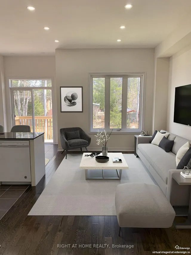 39 Farwell Ave, Wasaga Beach 2