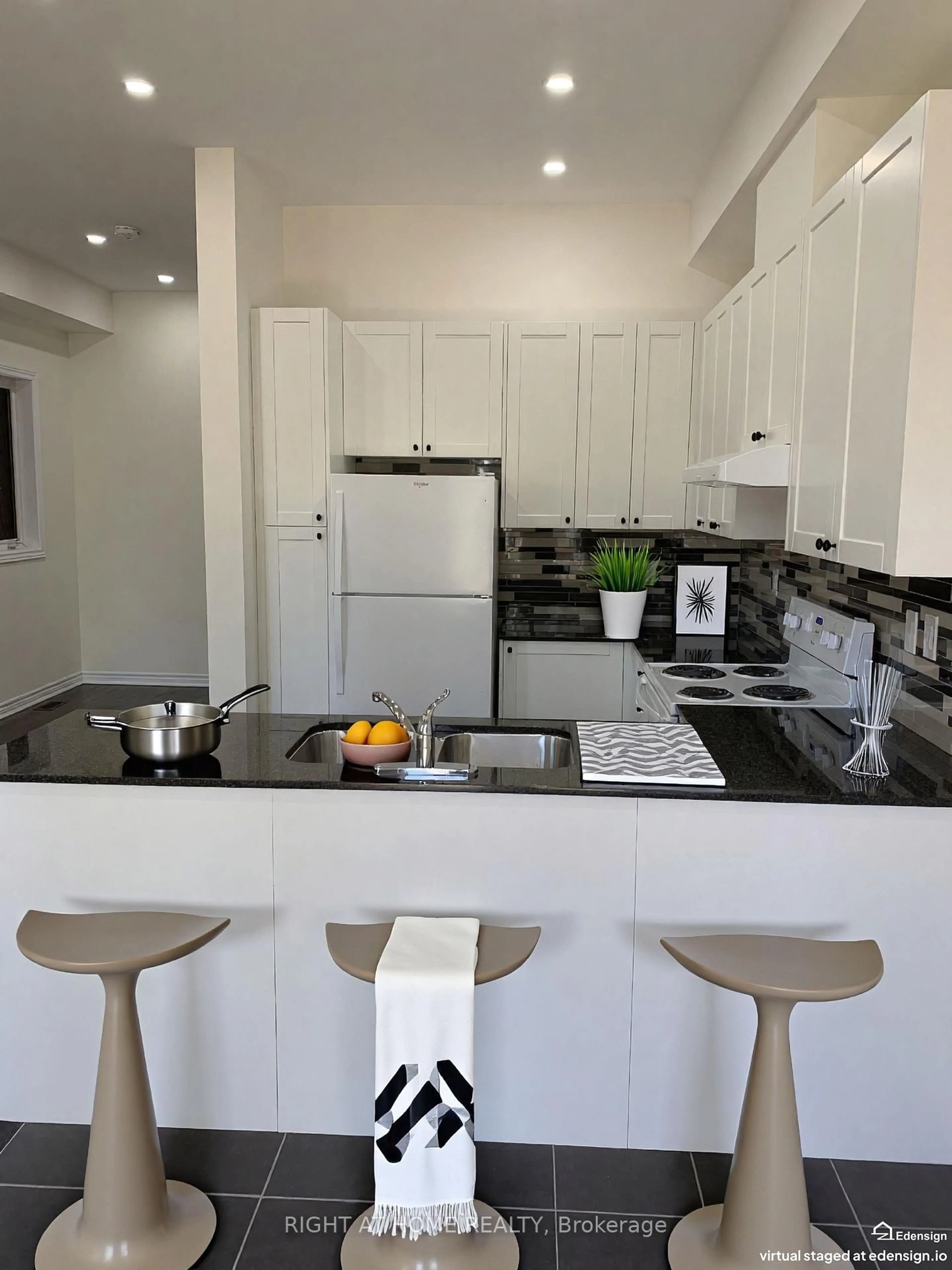Unknown for 39 Farwell Ave, Wasaga Beach Ontario L9Z 0H3