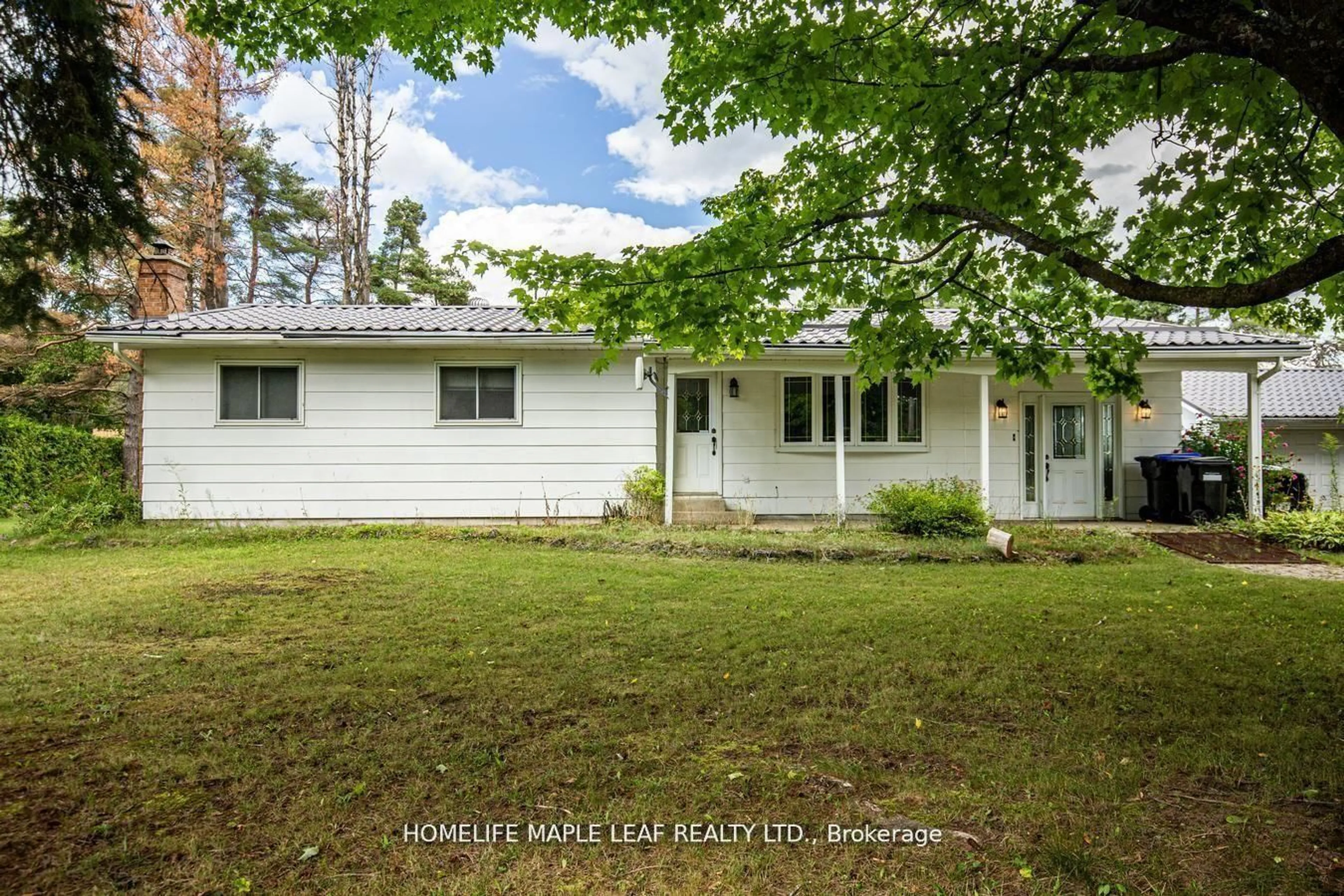 Home with vinyl exterior material, street for 6168 County Road 9, Clearview Ontario L0M 1N0