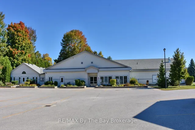 12 Indiana Ave, Wasaga Beach 5