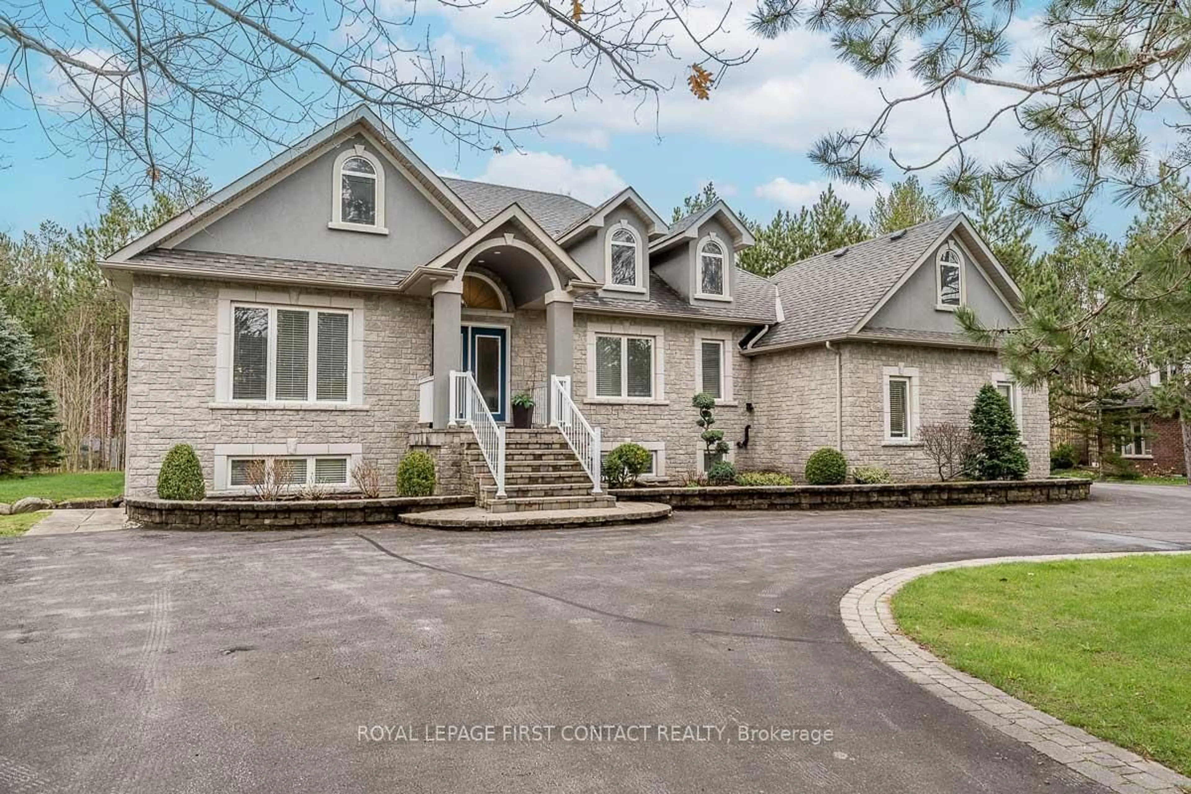 Home with brick exterior material, street for 72 Luella Blvd, Springwater Ontario L9X 0C3