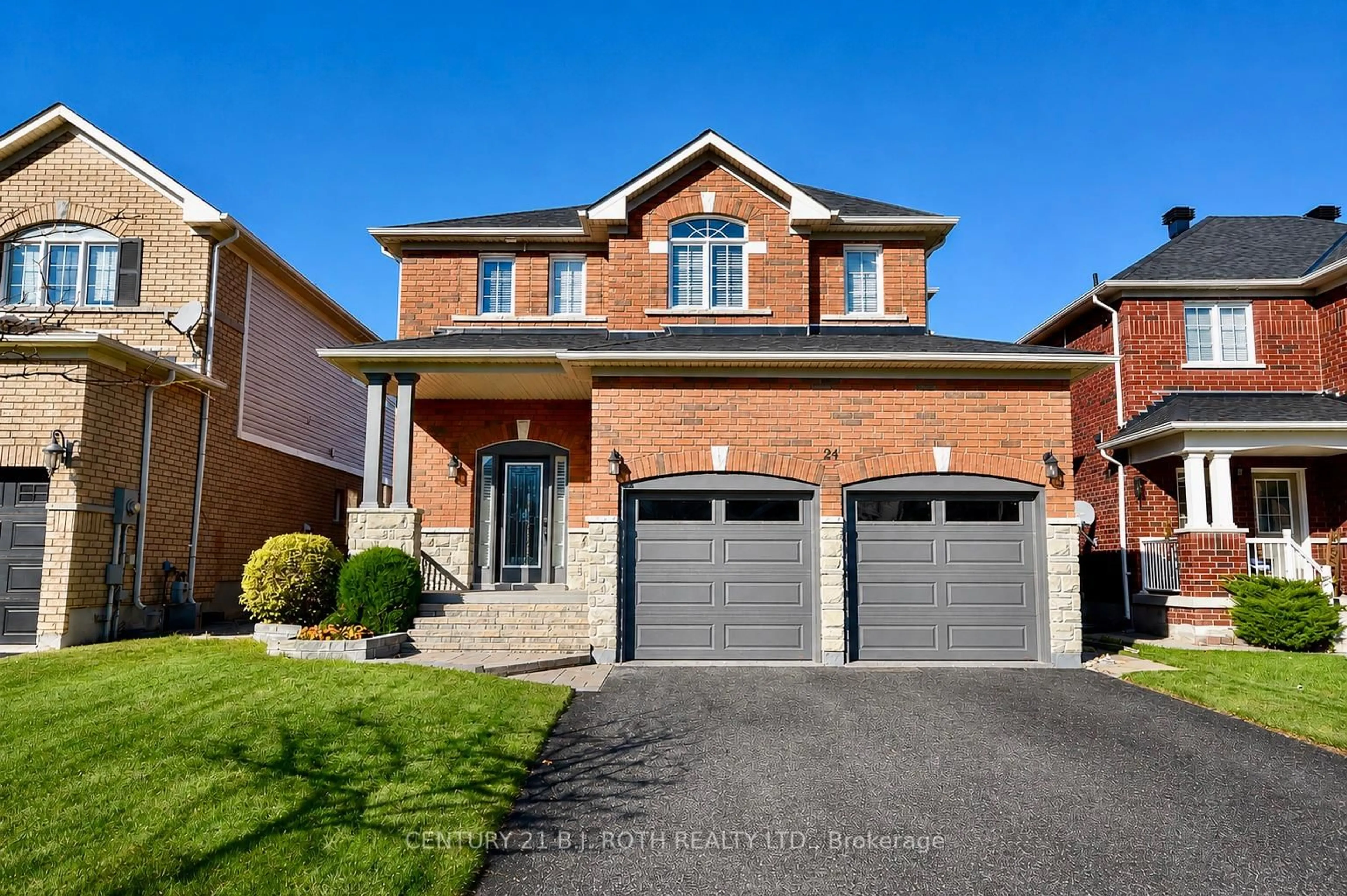 Home with brick exterior material, street for 24 Connaught Lane, Barrie Ontario L4M 0A6