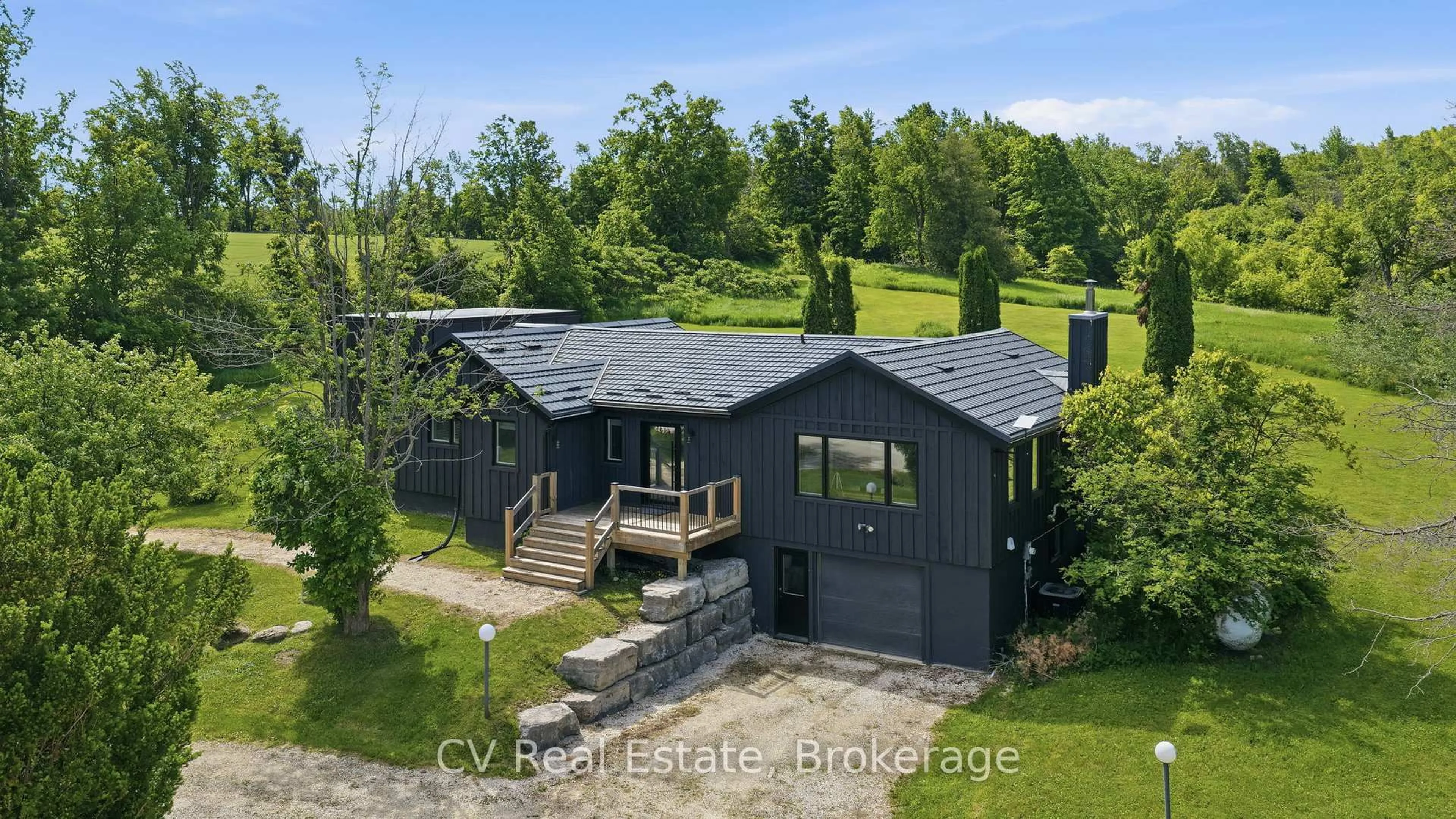 A pic from outside/outdoor area/front of a property/back of a property/a pic from drone, water/lake/river/ocean view for 8327 21/22 NOTTAWASAGA Sdrd, Clearview Ontario L0M 1H0