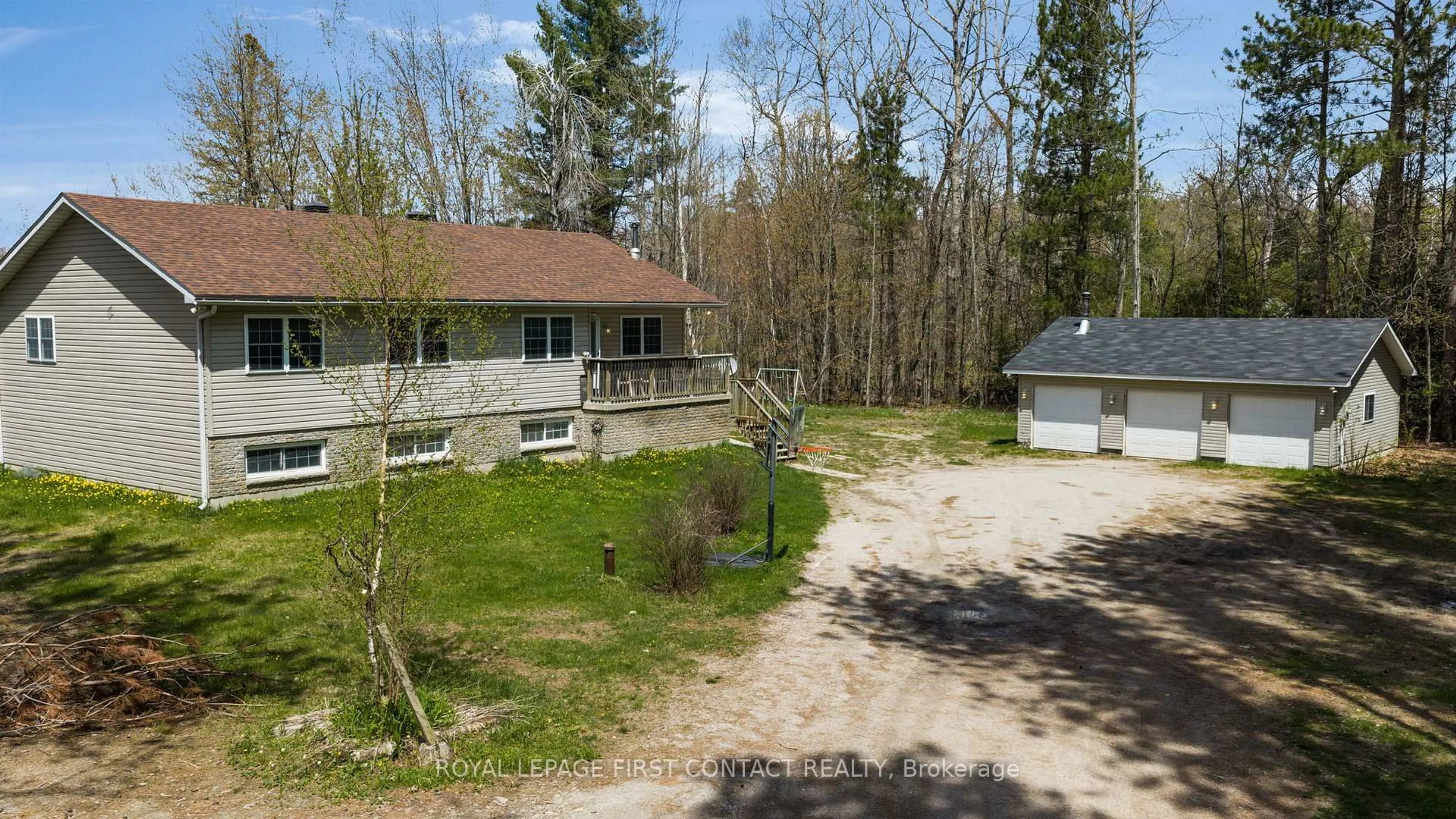 A pic from outside/outdoor area/front of a property/back of a property/a pic from drone, unknown for 2228 Monck Rd, Ramara Ontario L3V 6H5