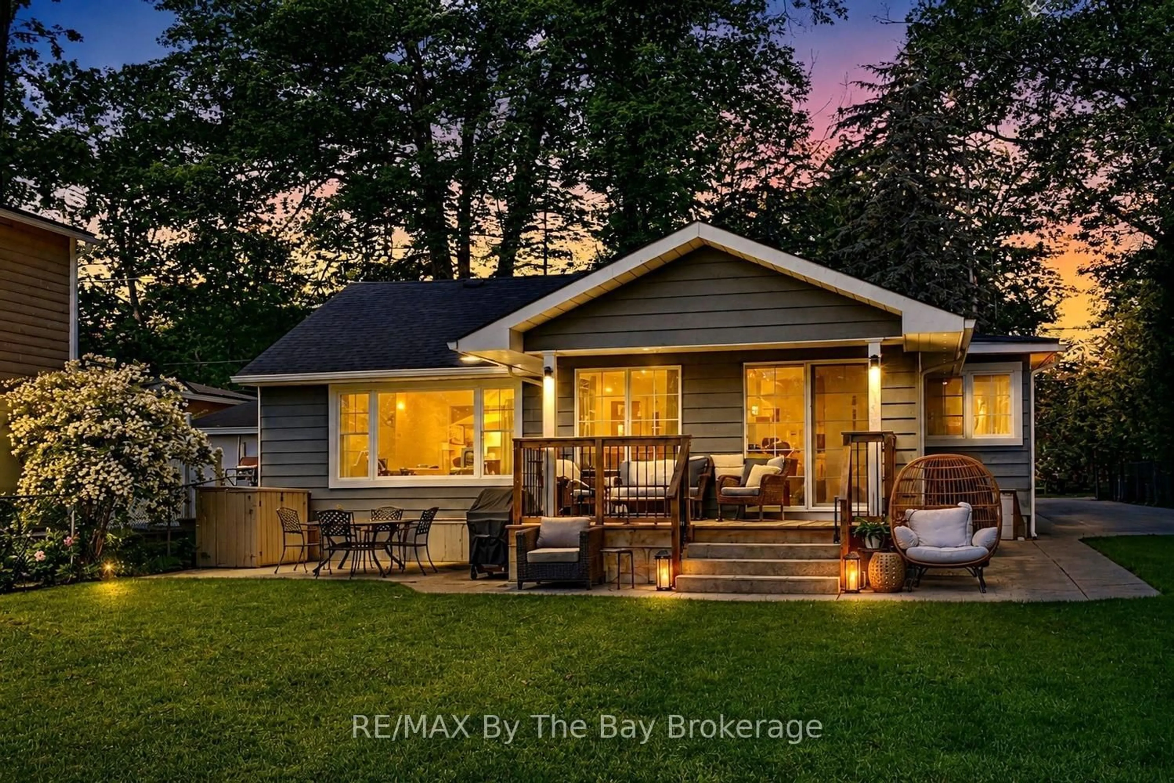 Unknown for 175 32nd St, Wasaga Beach Ontario L9Z 2S6