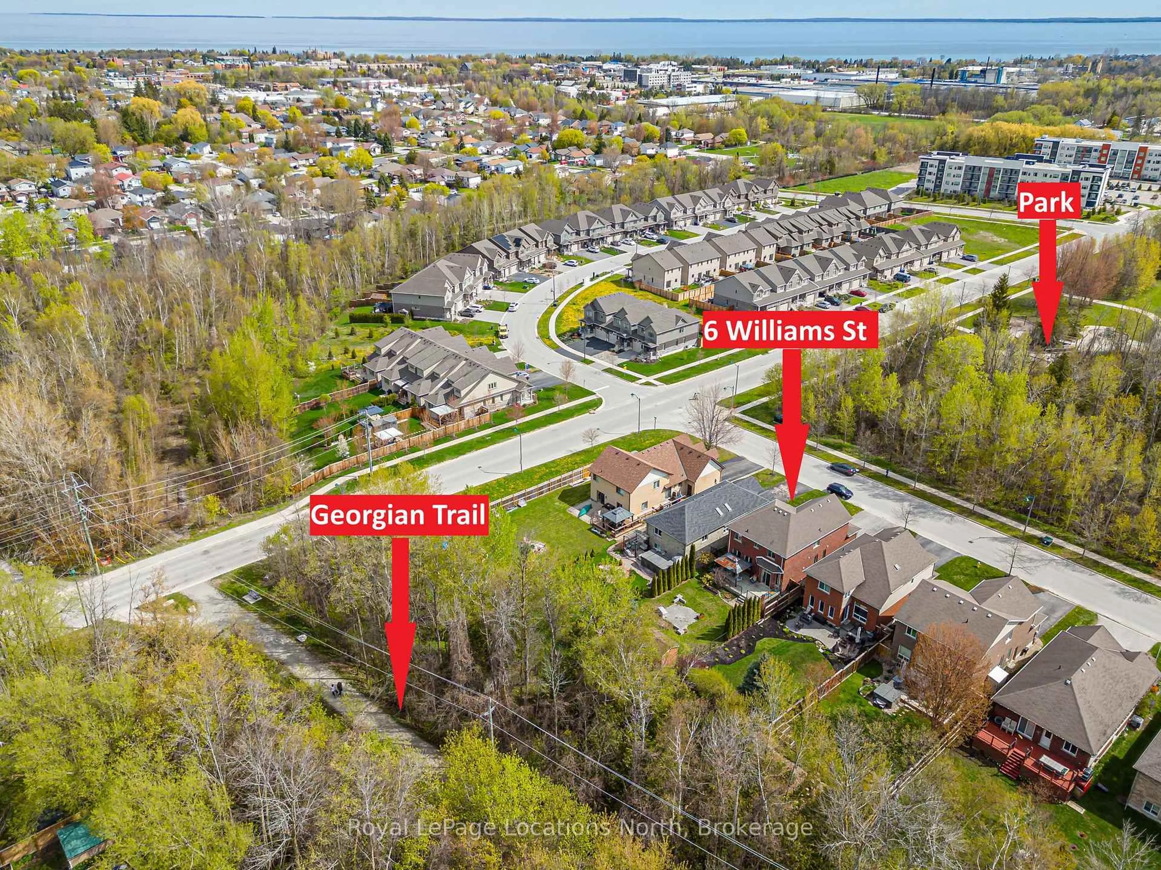 A pic from outside/outdoor area/front of a property/back of a property/a pic from drone, street for 6 Williams St, Collingwood Ontario L9Y 0B9