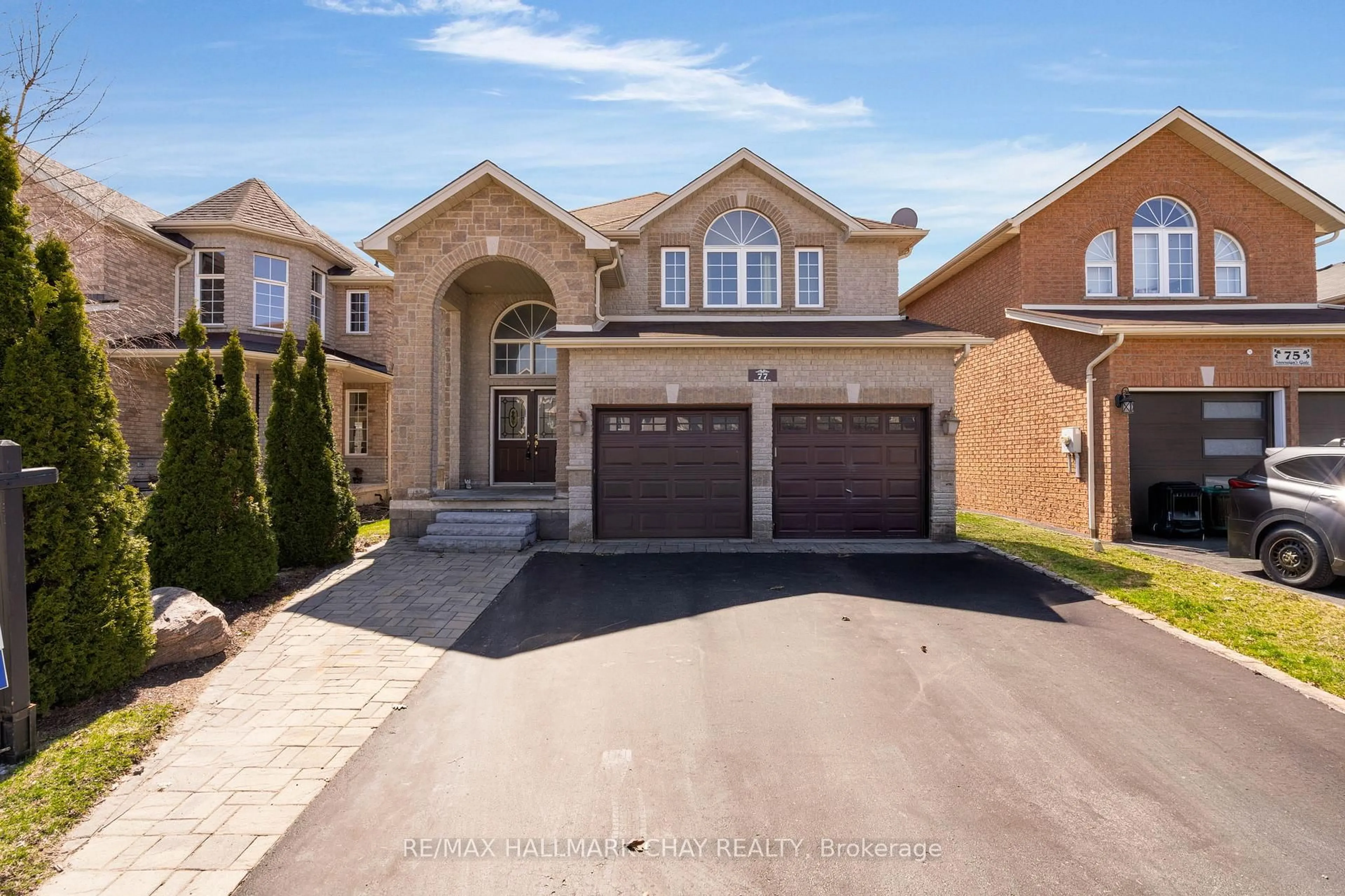 Home with brick exterior material, street for 77 Sovereign's Gate, Barrie Ontario L4N 0Y9
