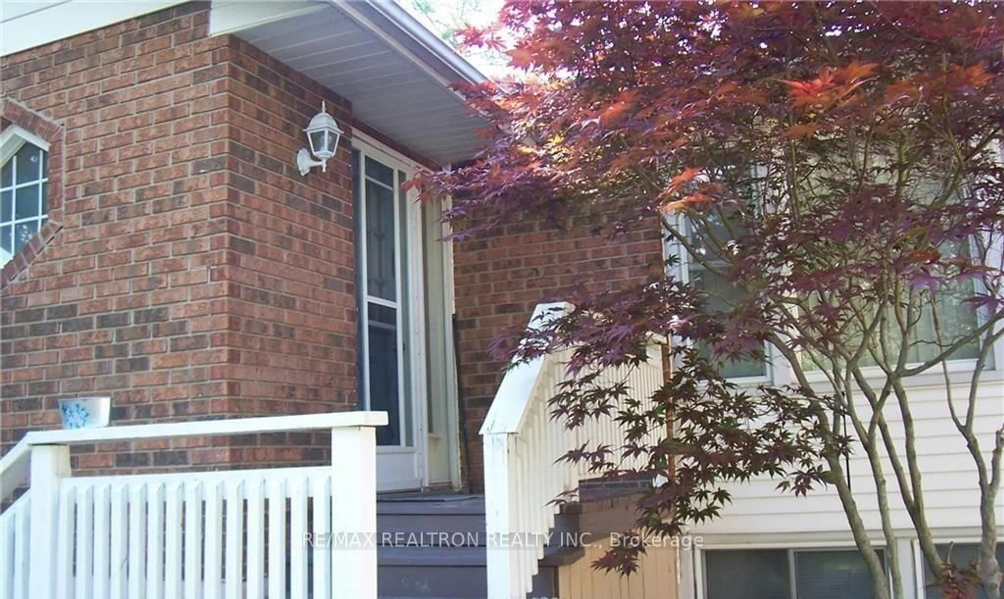 Home with brick exterior material, street for 444 River Rd, Wasaga Beach Ontario L9Z 2L9