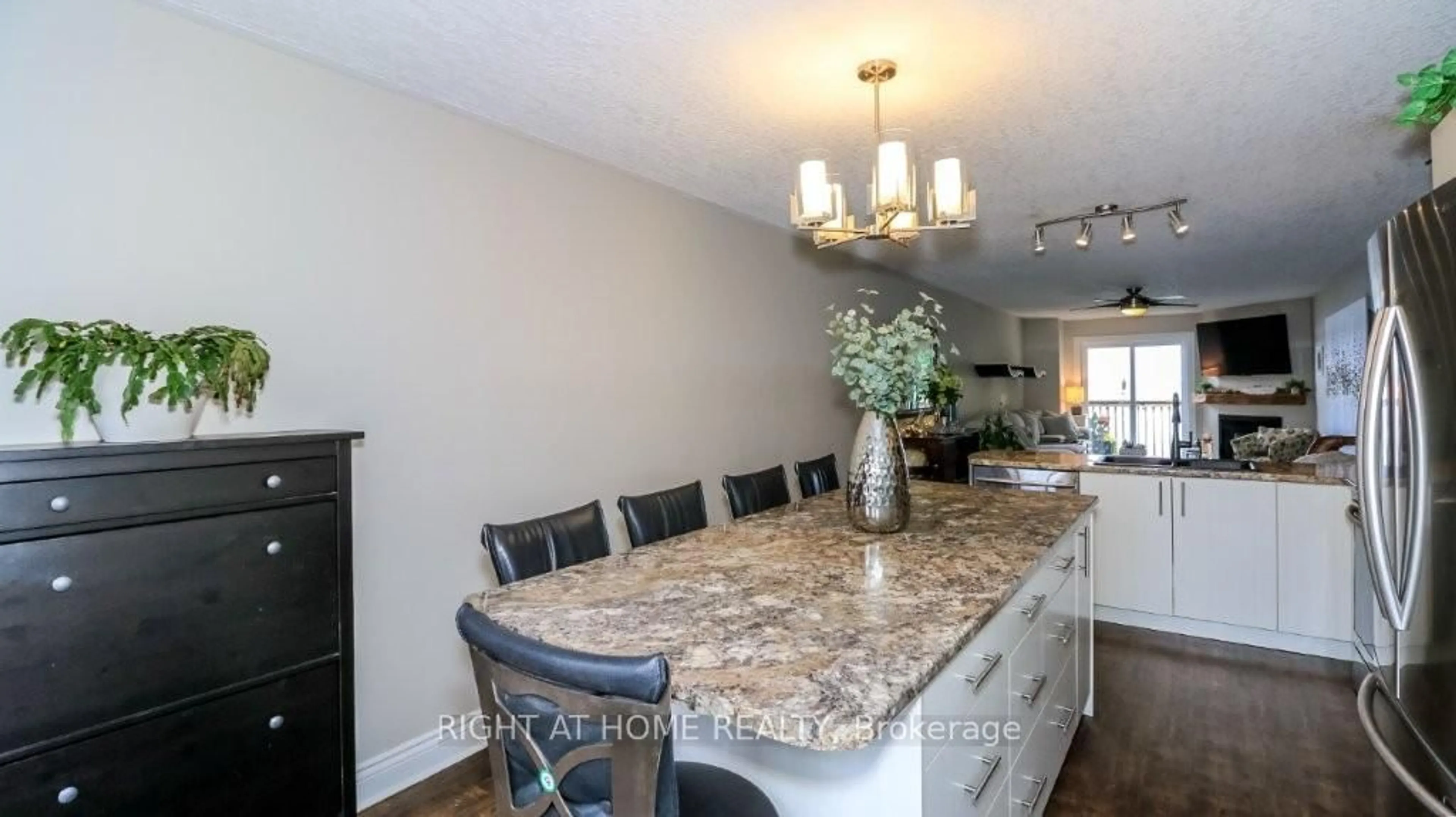 Open concept kitchen, ceramic/tile floor for 43 OLIVE Cres #201, Orillia Ontario L3V 7M8
