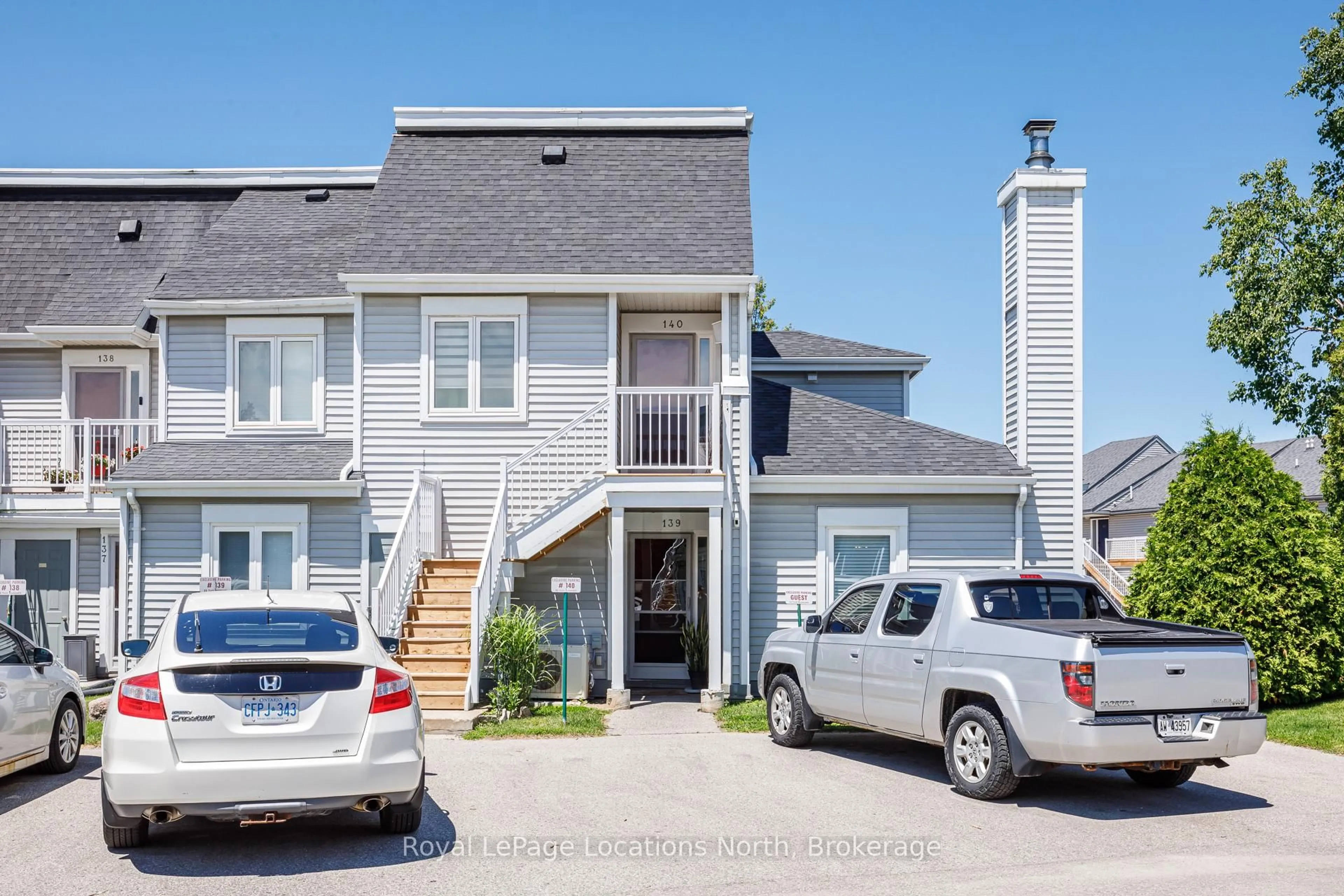 Home with vinyl exterior material, street for 55 Trott Blvd #139, Collingwood Ontario L9Y 5B8