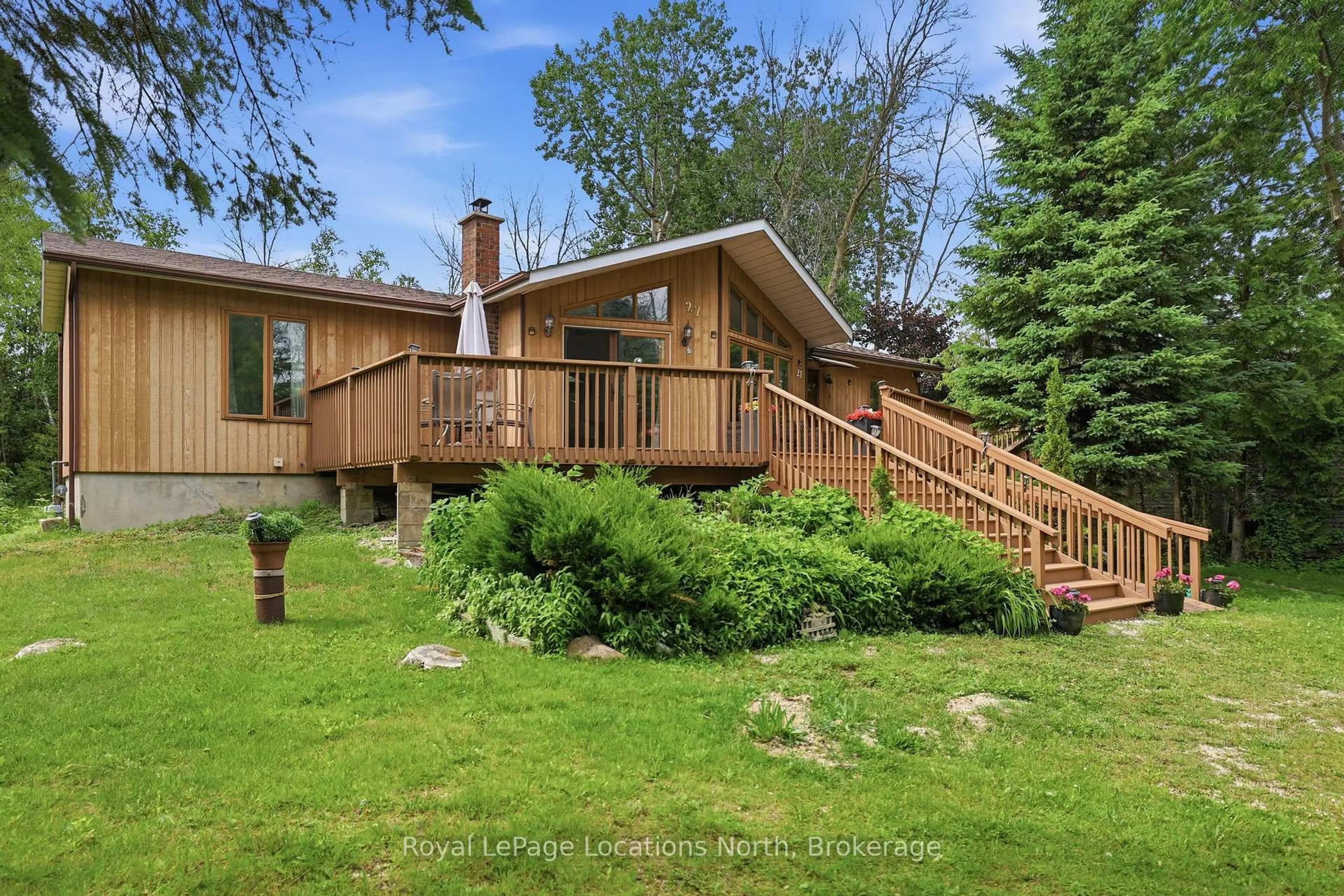 Patio, water/lake/river/ocean view for 27 York St, Collingwood Ontario L9Y 3Z1