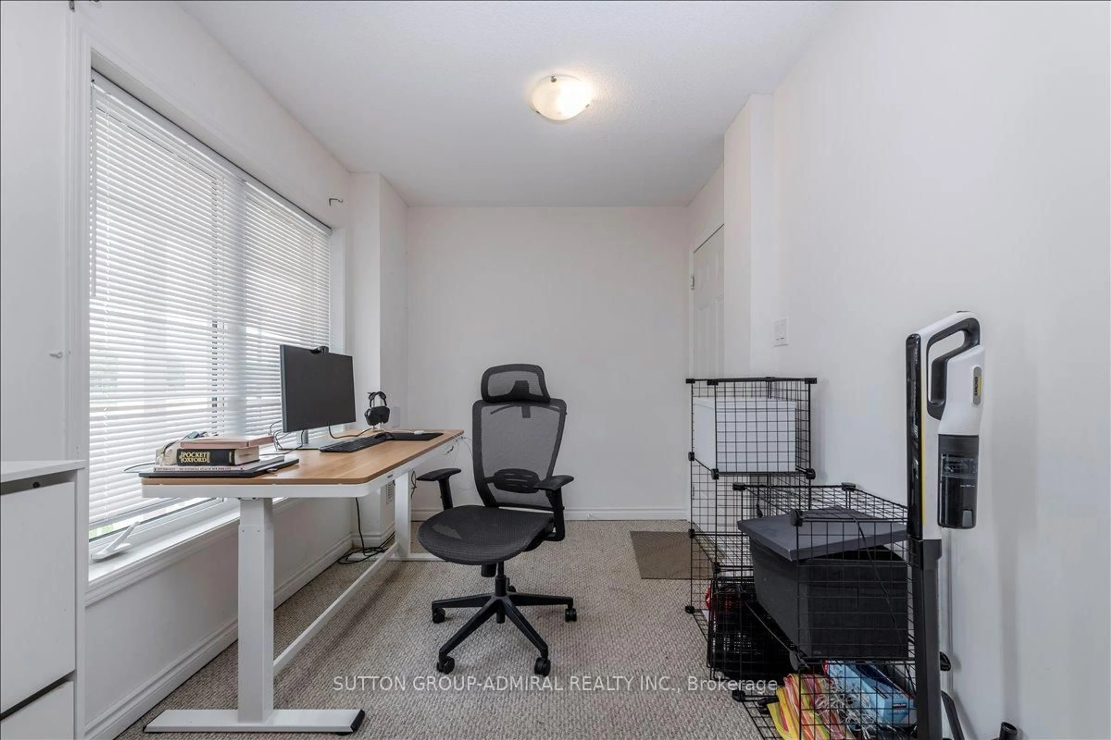 A pic of a room for 26 Village Gate Dr, Wasaga Beach Ontario L9Z 0J7