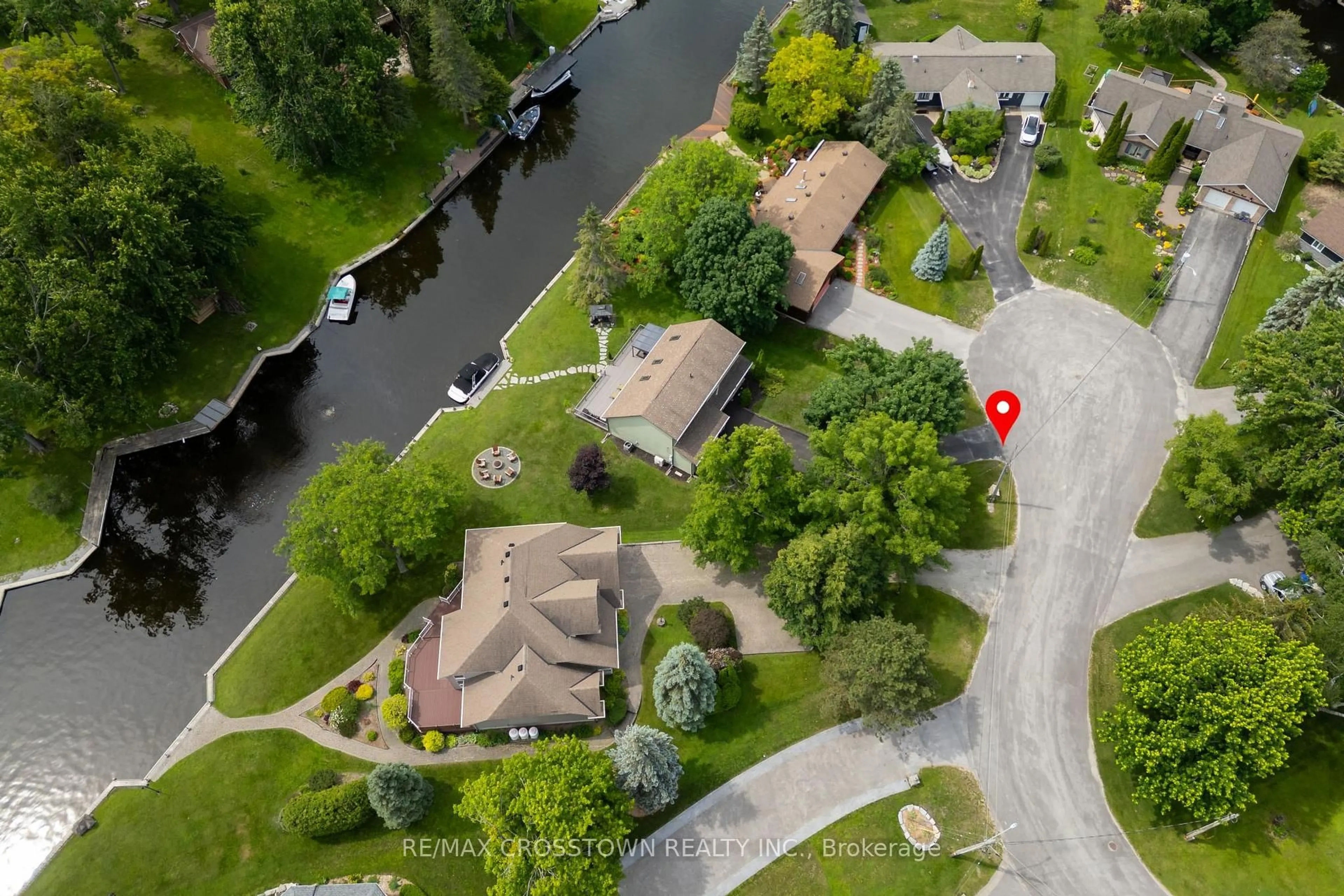 A pic from outside/outdoor area/front of a property/back of a property/a pic from drone, water/lake/river/ocean view for 21 Beaver Tr, Ramara Ontario L0K 1B0