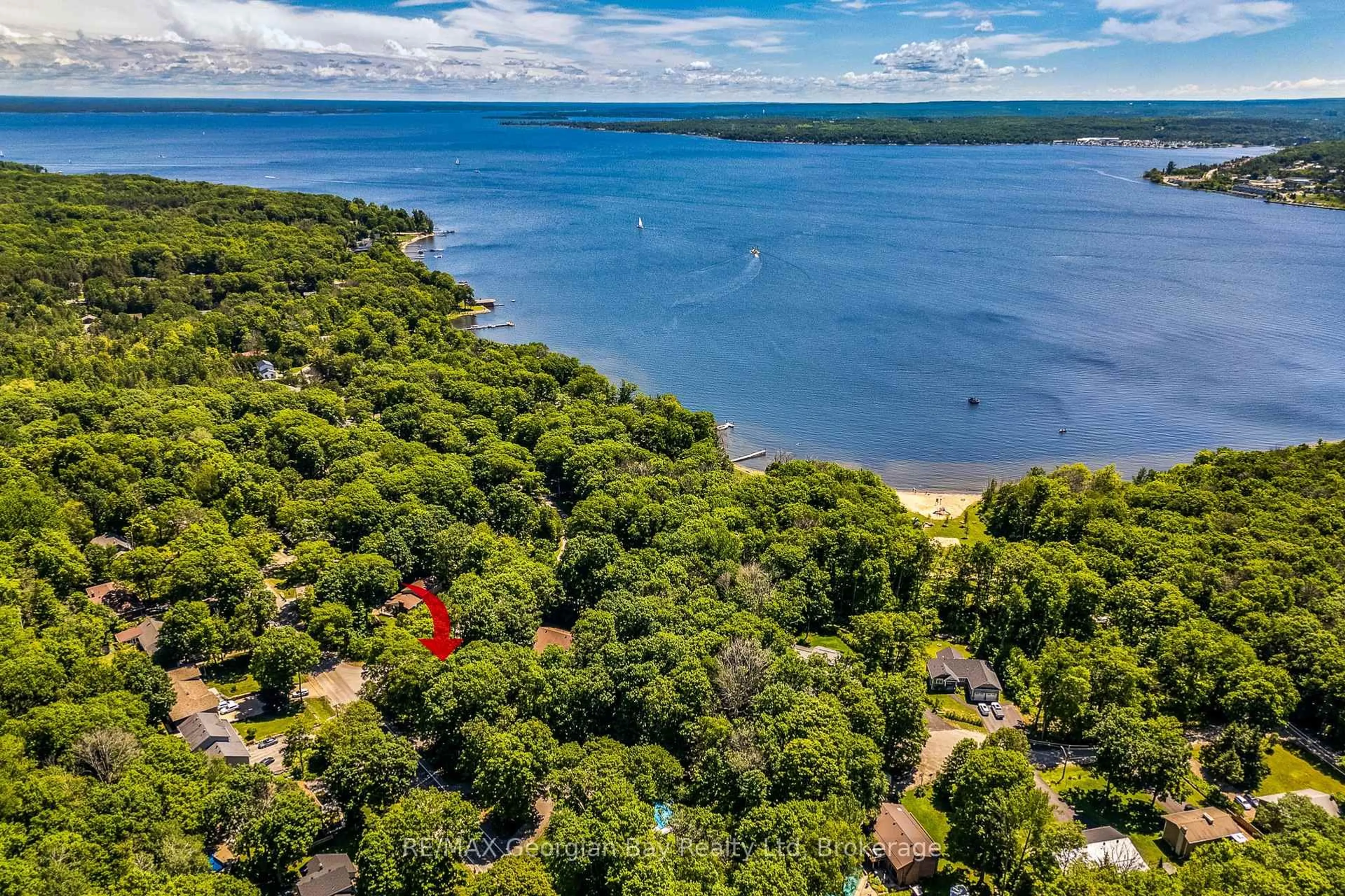 A pic from outside/outdoor area/front of a property/back of a property/a pic from drone, water/lake/river/ocean view for 849 Midland Point Rd, Midland Ontario L4R 5G1