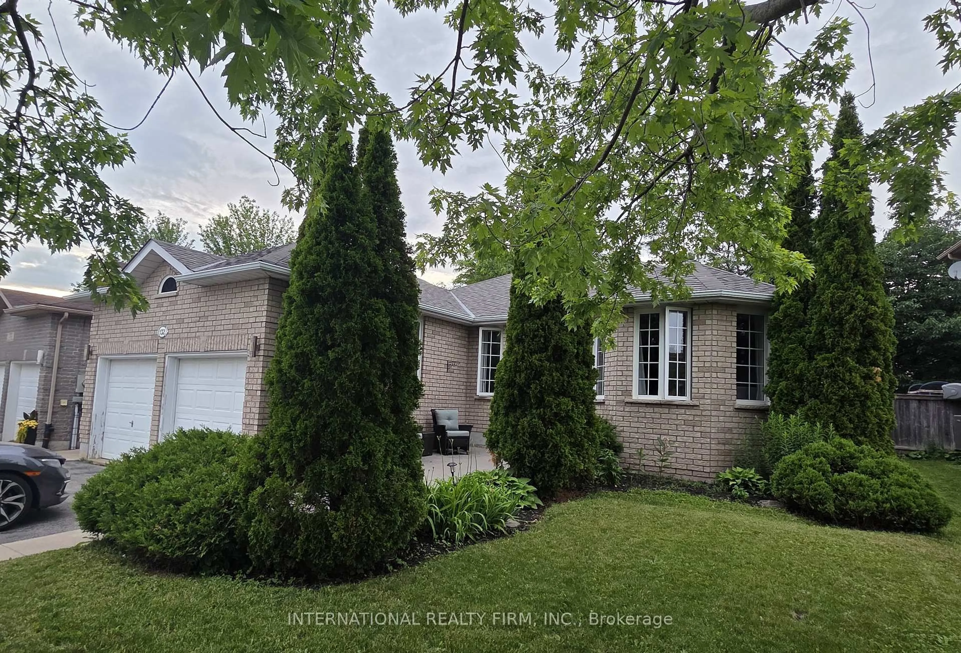 Unknown for 132 Esther Dr, Barrie Ontario L4N 0V5