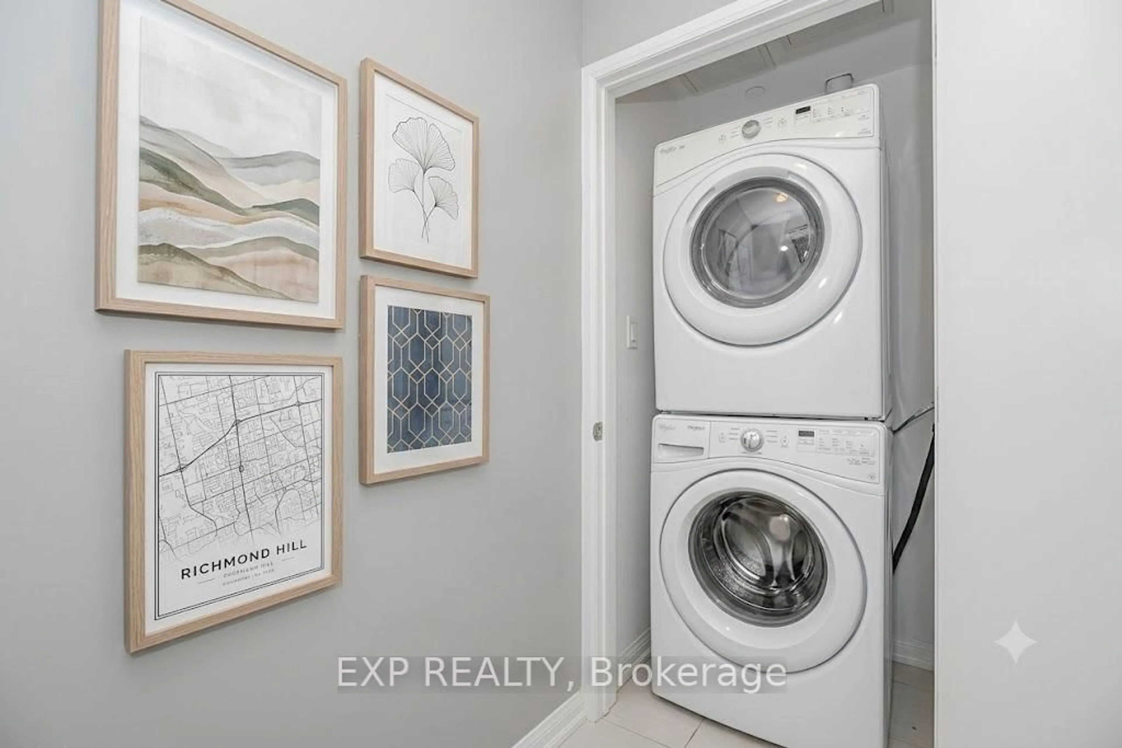 Laundry room for 111 Worsley St #401, Barrie Ontario L4M 0J5