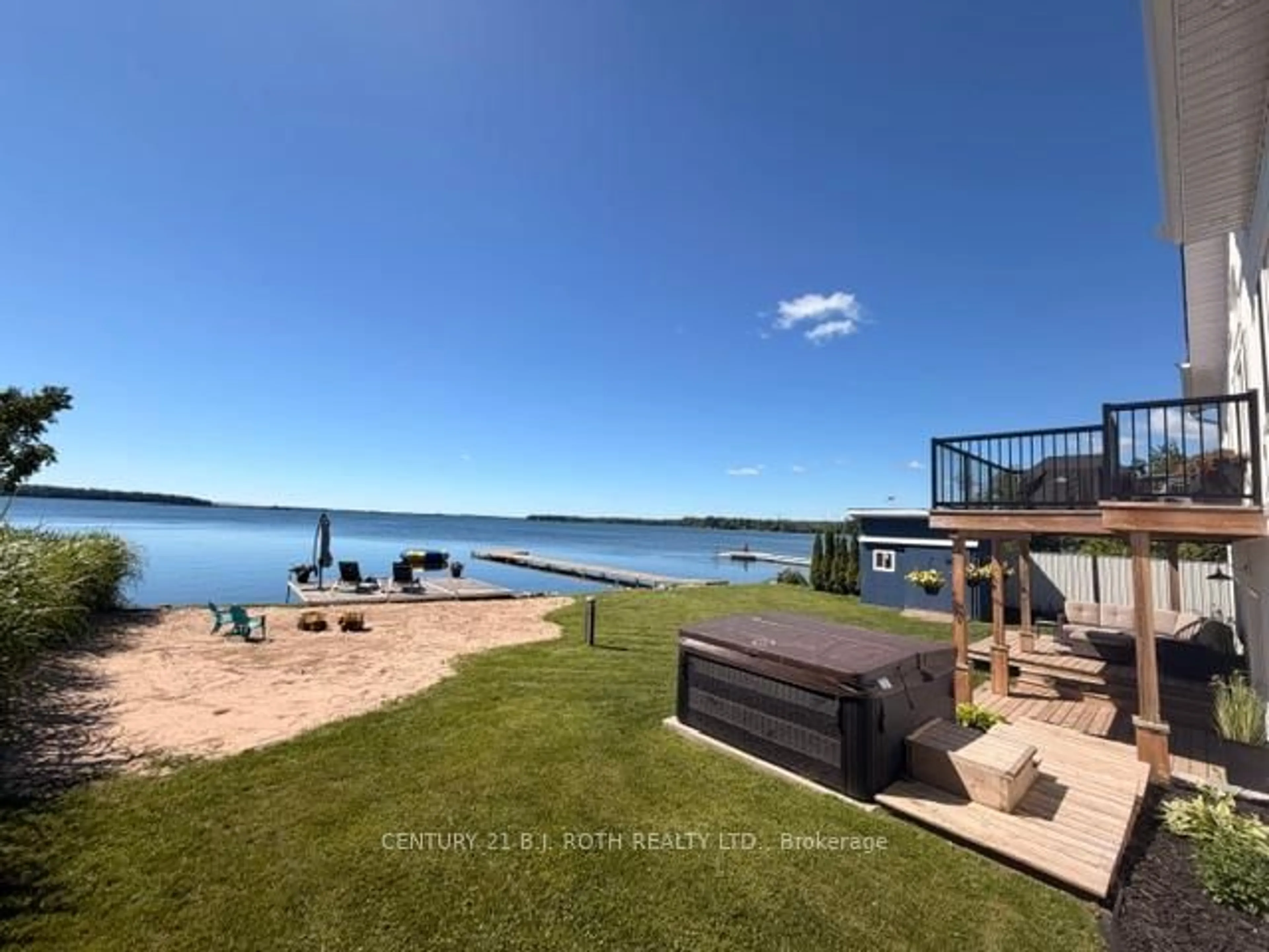 A pic from outside/outdoor area/front of a property/back of a property/a pic from drone, water/lake/river/ocean view for 1931 Woods Bay Rd, Severn Ontario L3V 0V7