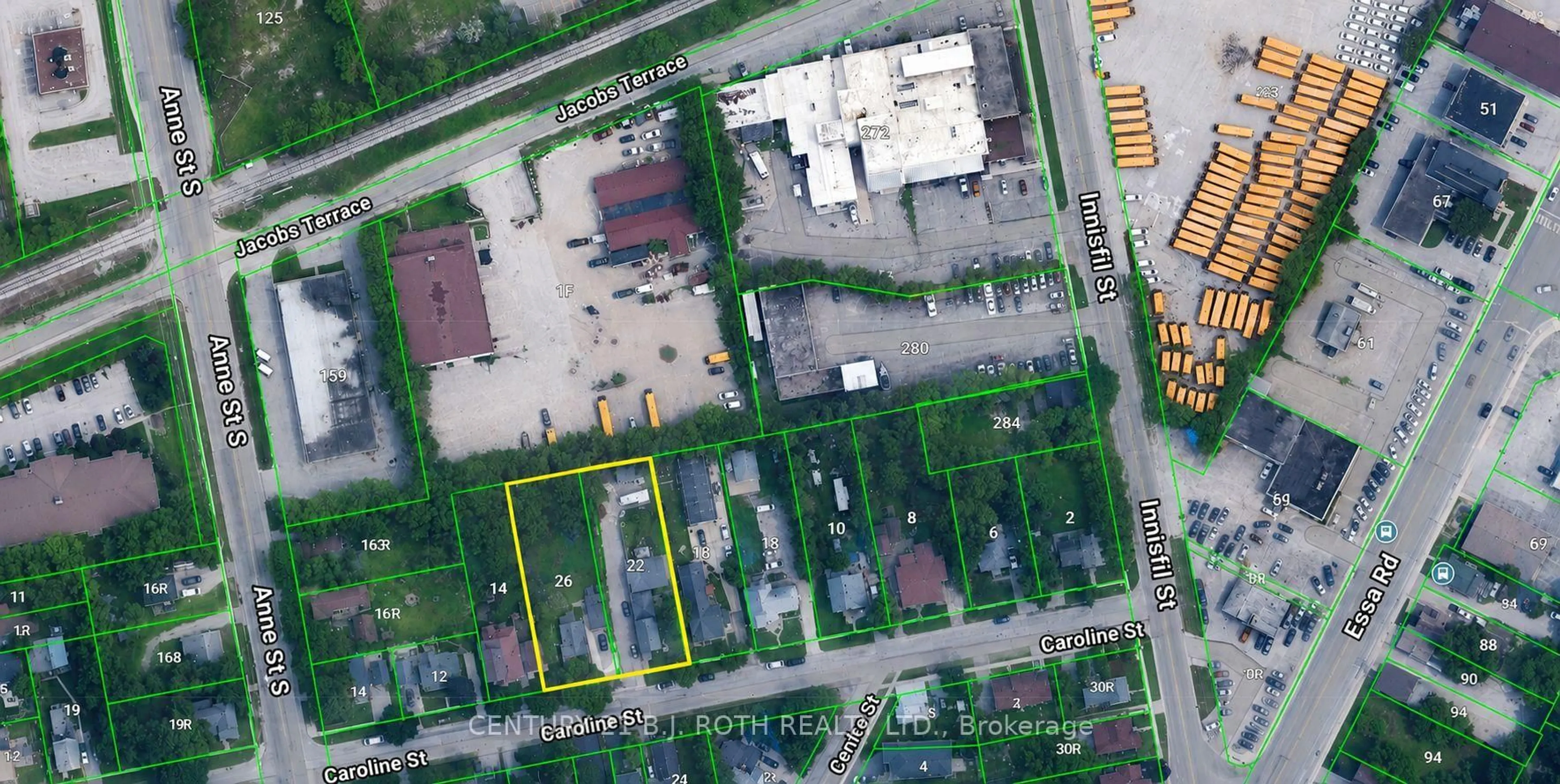 A pic from outside/outdoor area/front of a property/back of a property/a pic from drone, street for 26 Caroline St, Barrie Ontario L4N 2S3