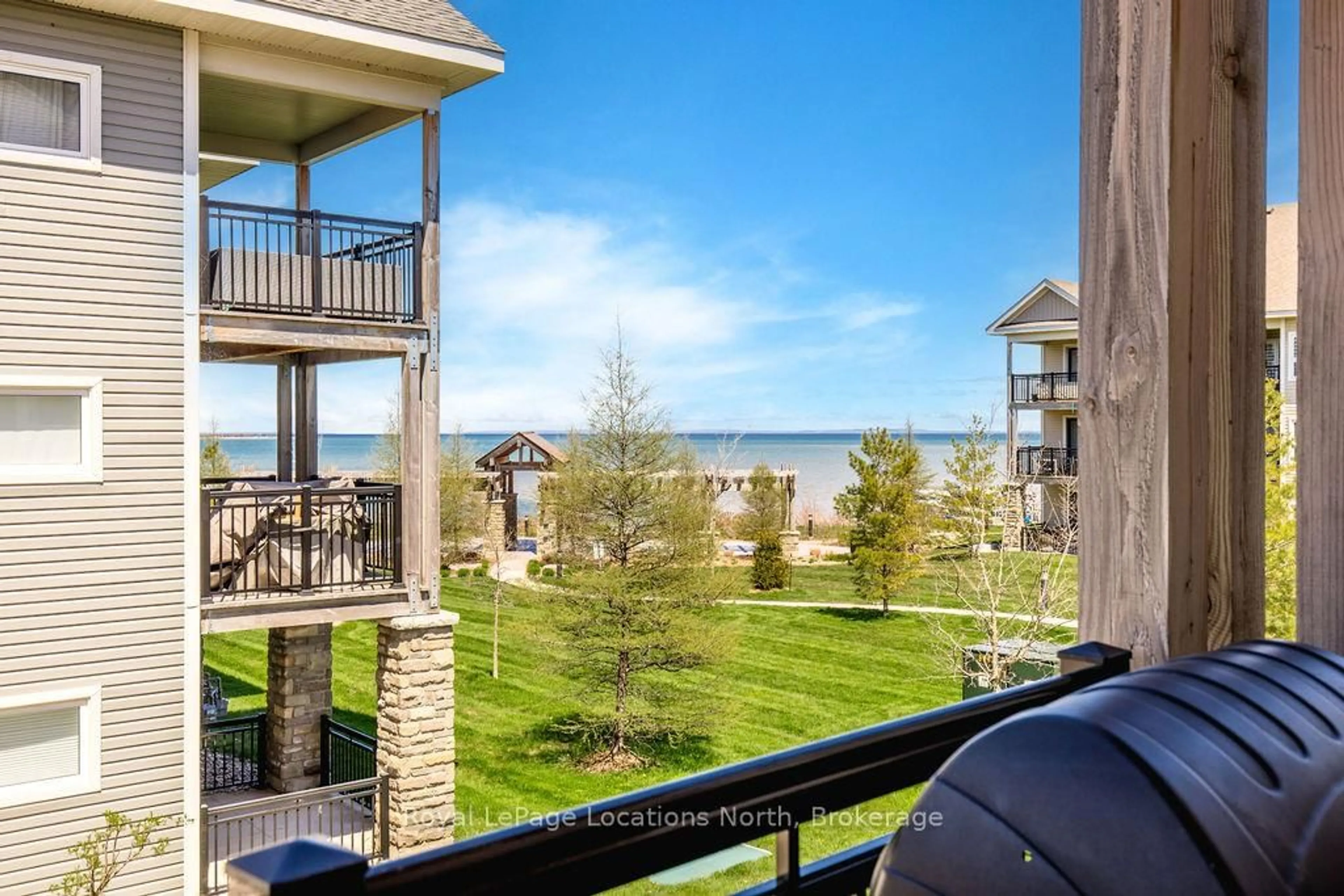 Patio, water/lake/river/ocean view for 5 Anchorage Cres #201, Collingwood Ontario L9Y 0Y6