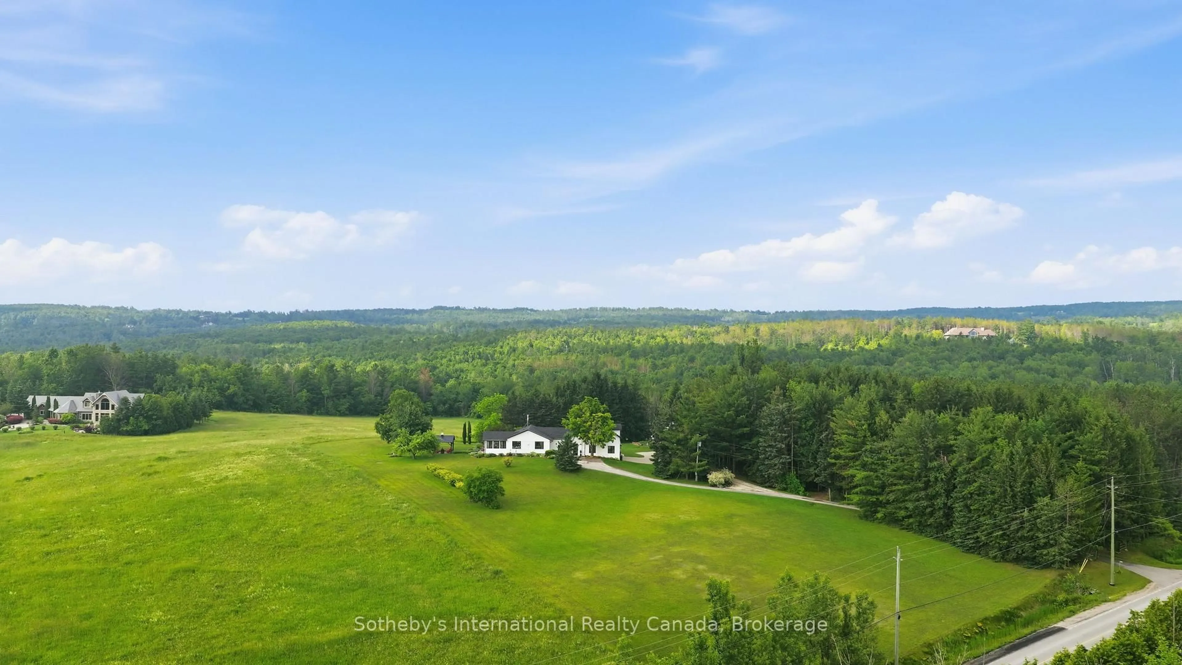 A pic from outside/outdoor area/front of a property/back of a property/a pic from drone, unknown for 9263 91 County Rd, Clearview Ontario L0M 1H0