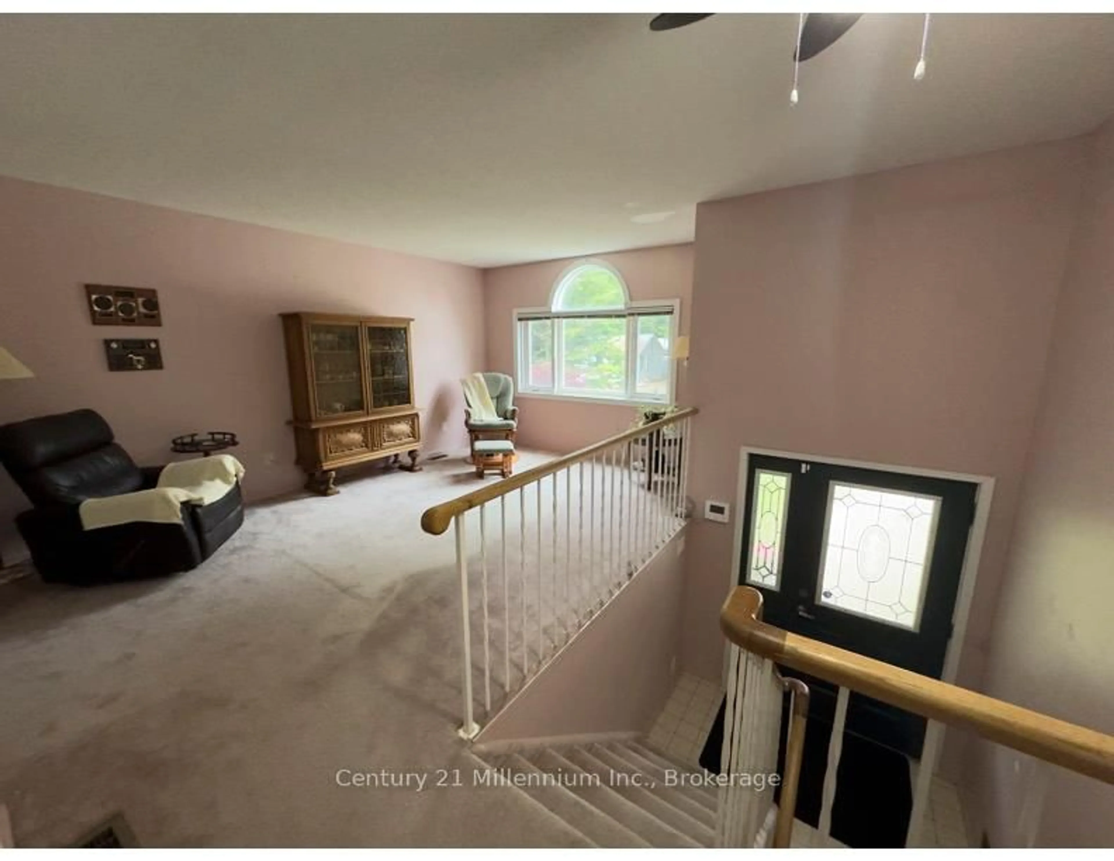 A pic of a room for 15 SAVARIN St, Wasaga Beach Ontario L9Z 2N8