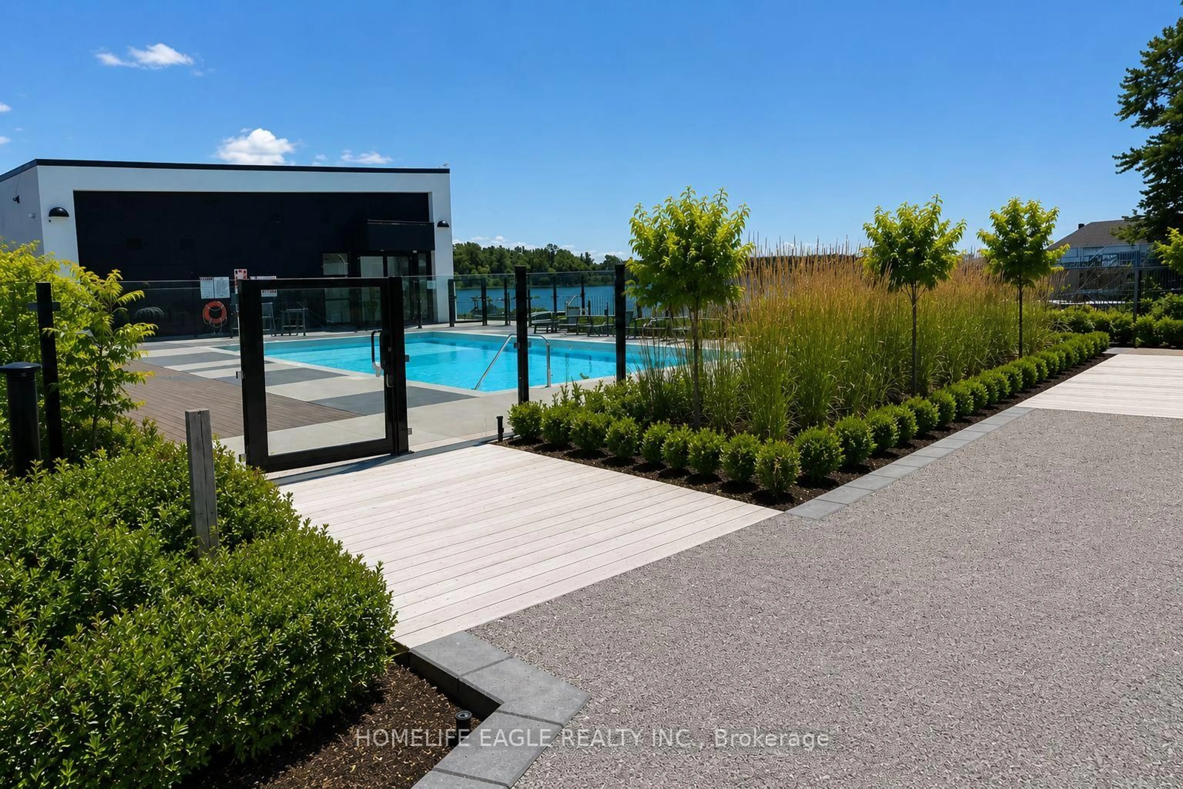 Pool for 2 Mariner's Pier Way, Orillia Ontario L3V 8P4
