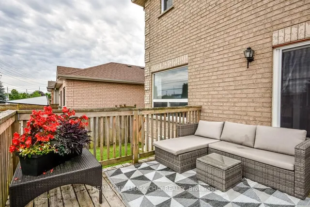 37 Julia Cres, Orillia 3