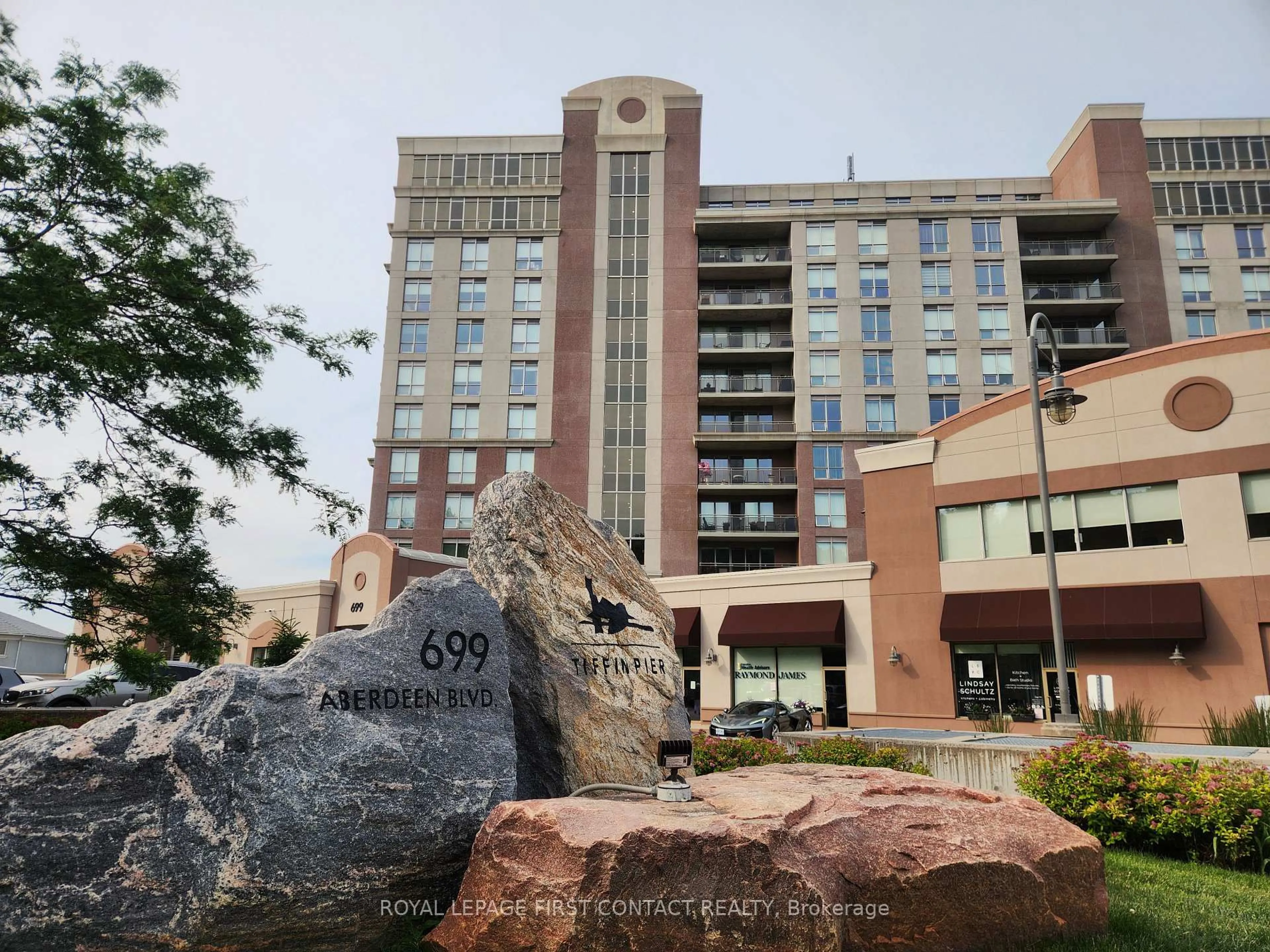 Unknown for 699 Aberdeen Blvd #706, Midland Ontario L4R 5P2