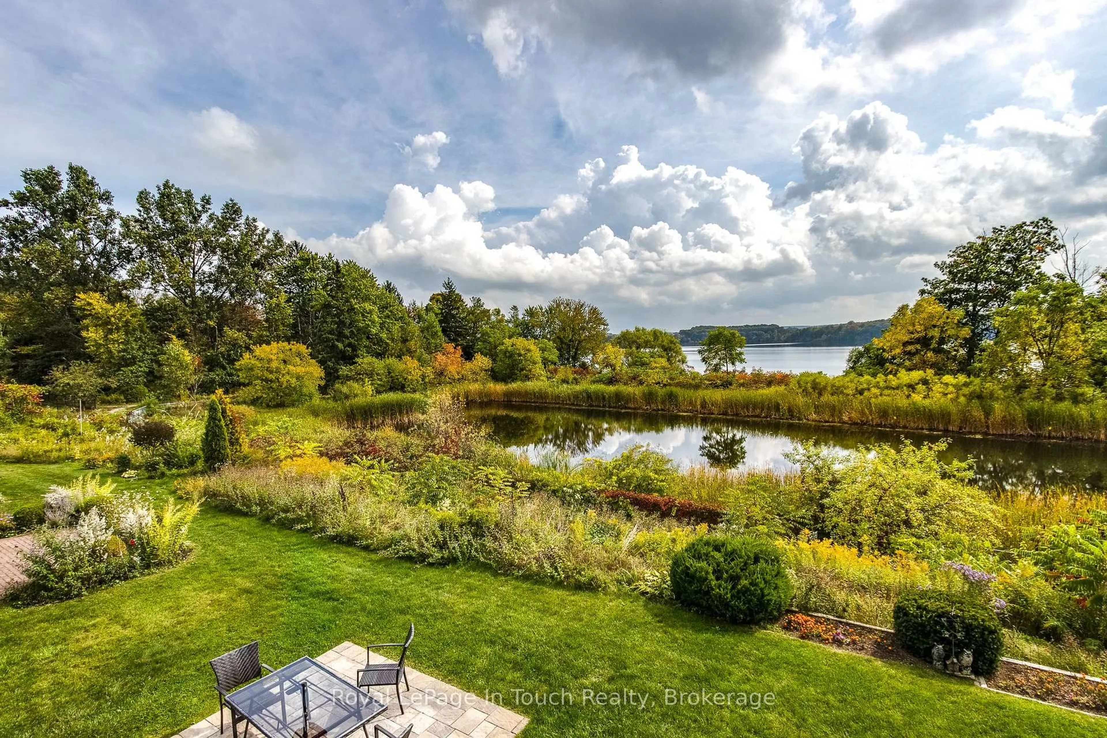 Patio, water/lake/river/ocean view for 839 Sarah Blvd, Midland Ontario L4R 5M1