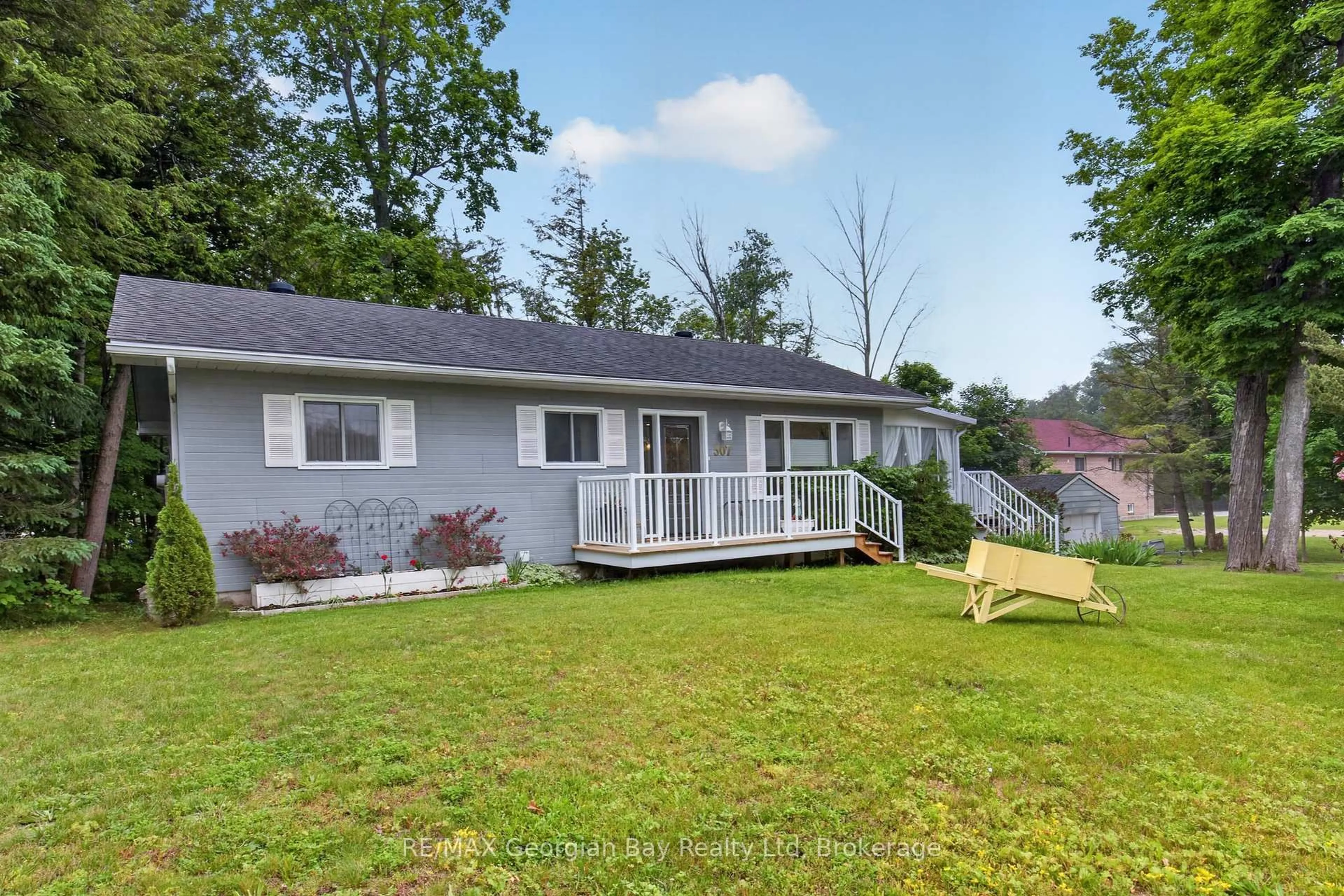 Patio, water/lake/river/ocean view for 307 Balm Beach Rd, Tiny Ontario L0L 2J0