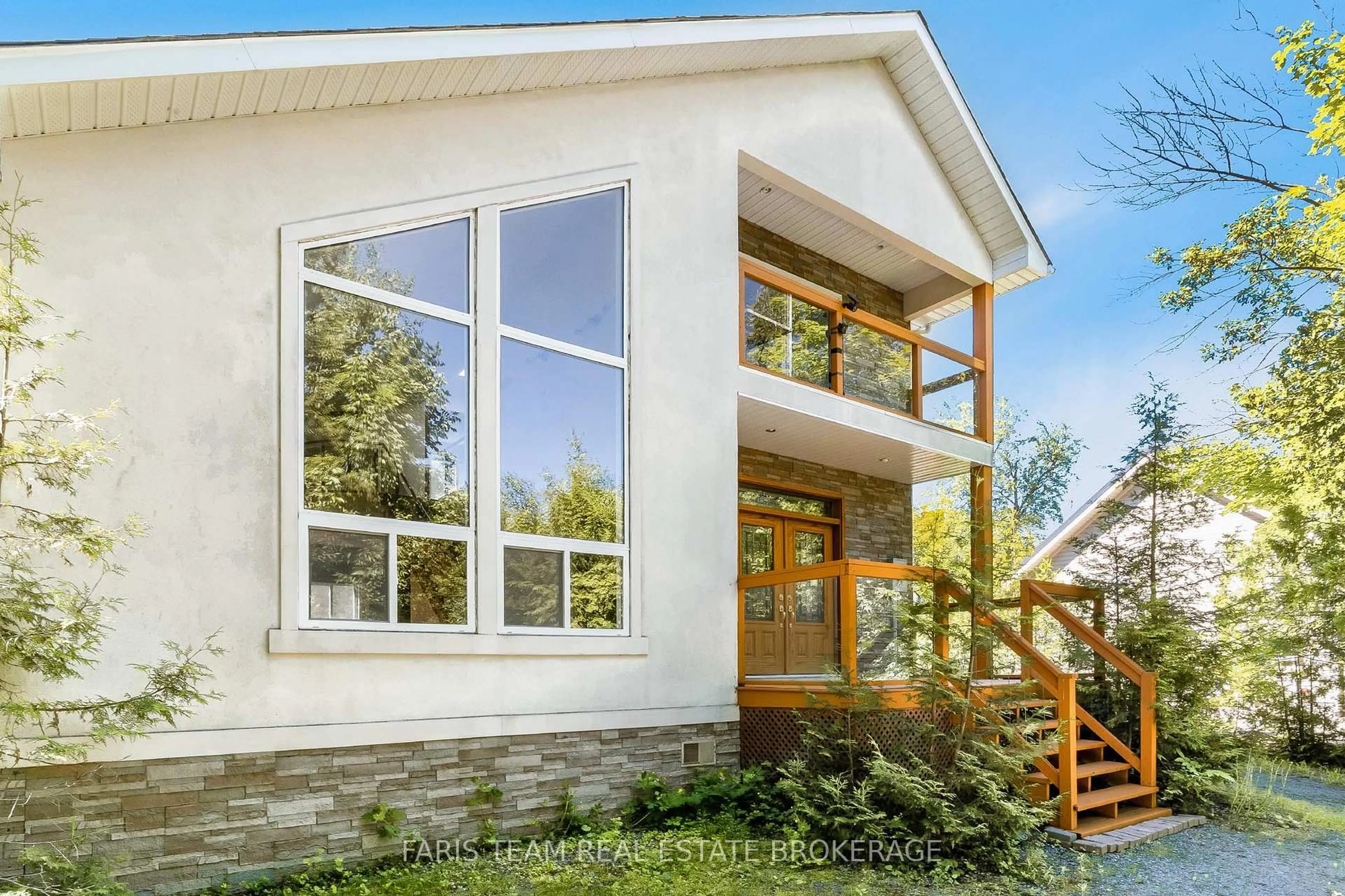 Home with vinyl exterior material, unknown for 2384 Champlain Rd, Tiny Ontario L9M 0C9