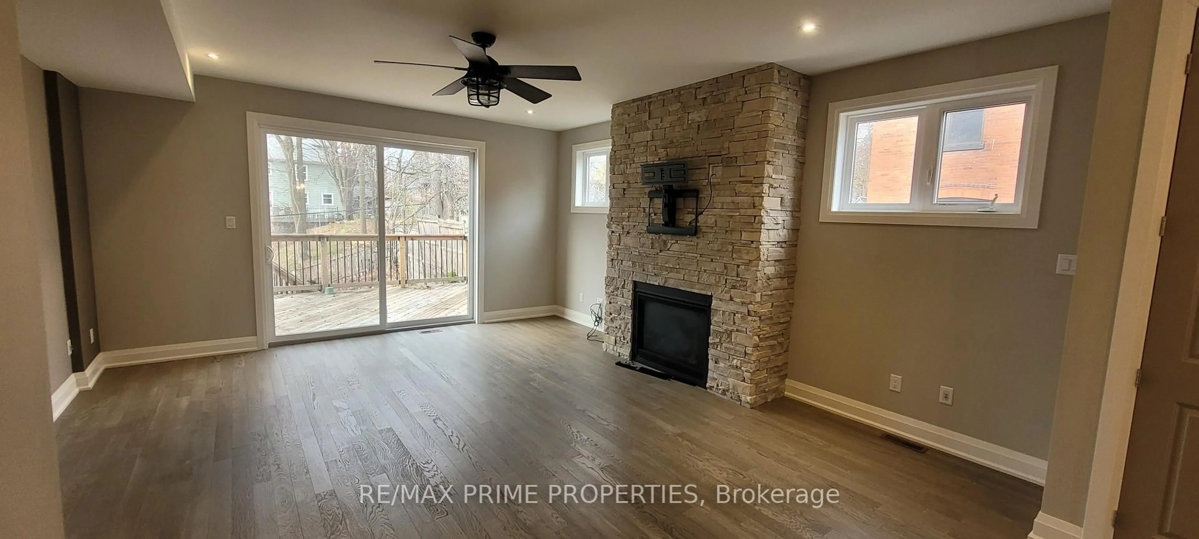 A pic of a room for 88C Clapperton St, Barrie Ontario L4M 3G2
