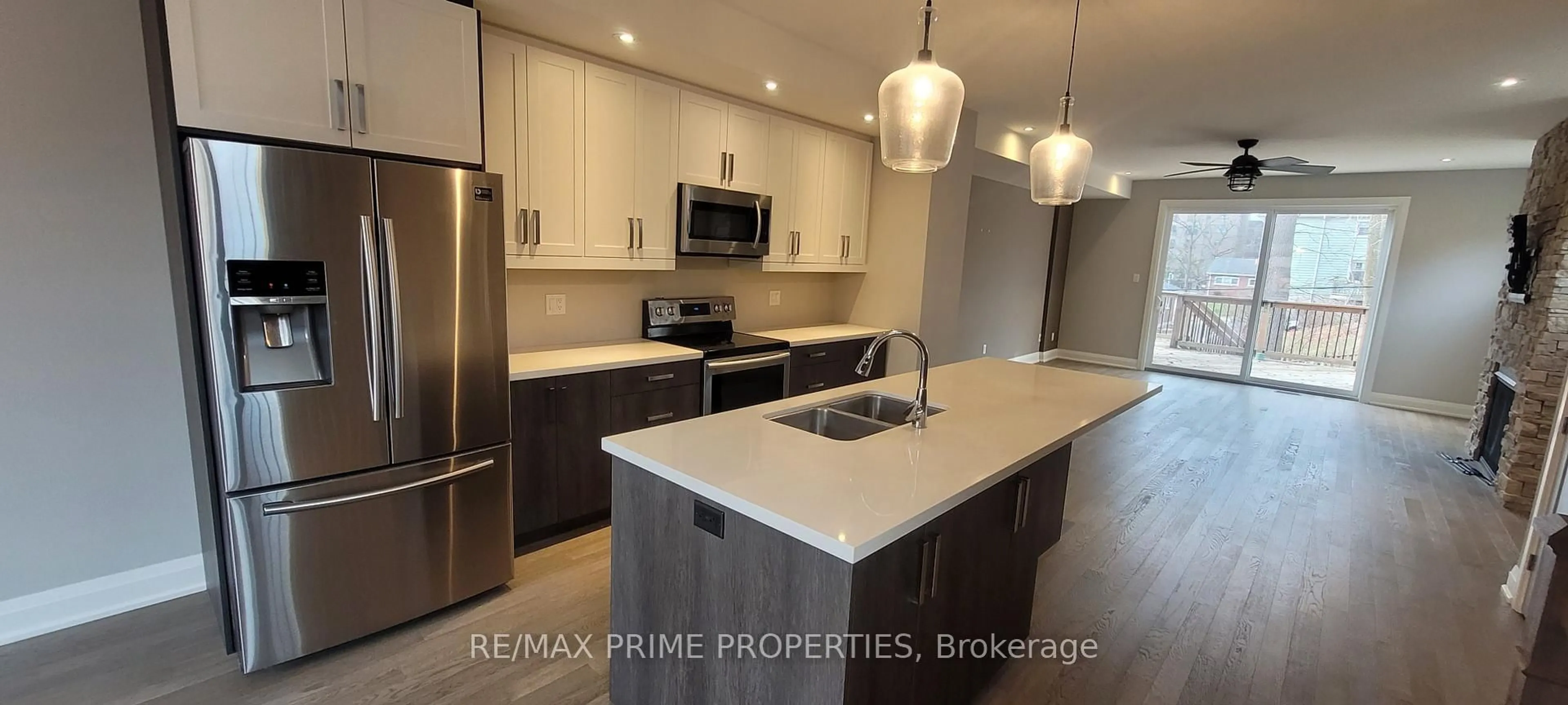 Open concept kitchen, unknown for 88C Clapperton St, Barrie Ontario L4M 3G2