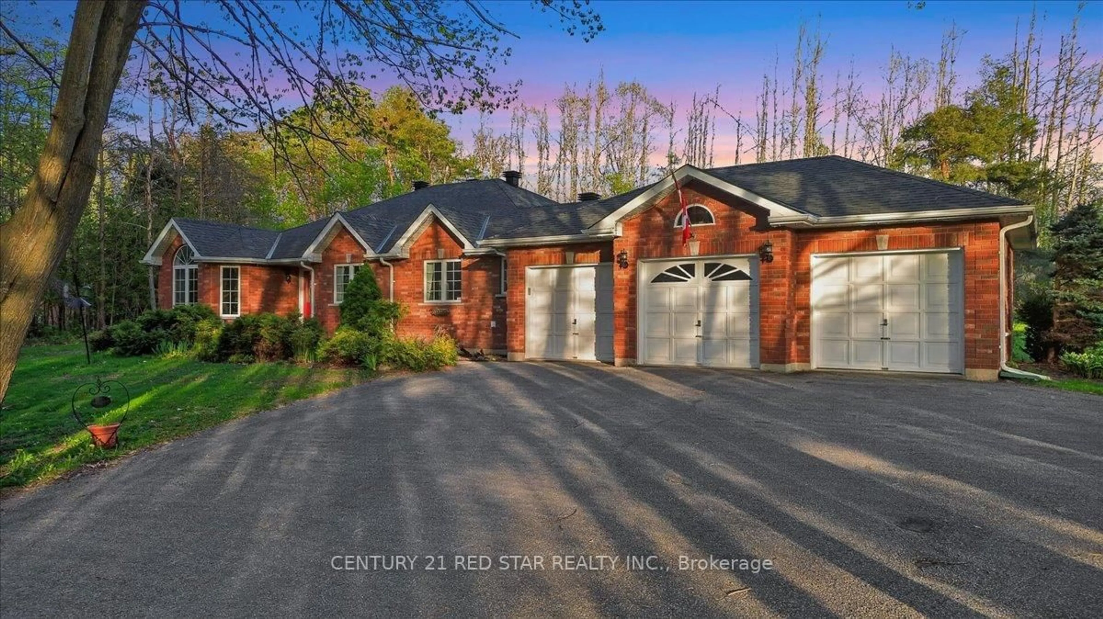 Home with brick exterior material, street for 1775 Loretta Ave, Severn Ontario L3V 7W2