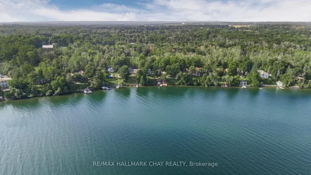 209 Bay St, Oro-Medonte 2