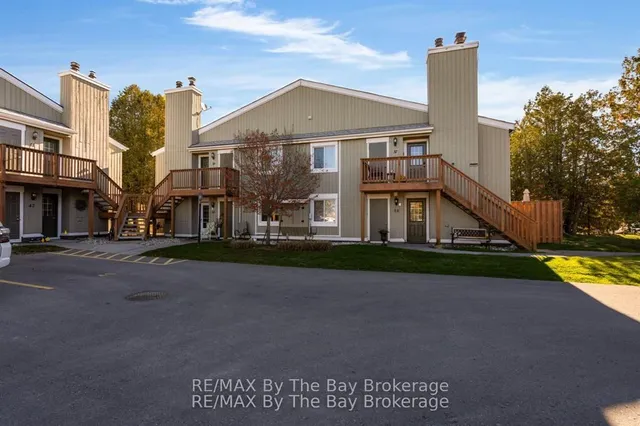 19 DAWSON Dr #39, Collingwood 2
