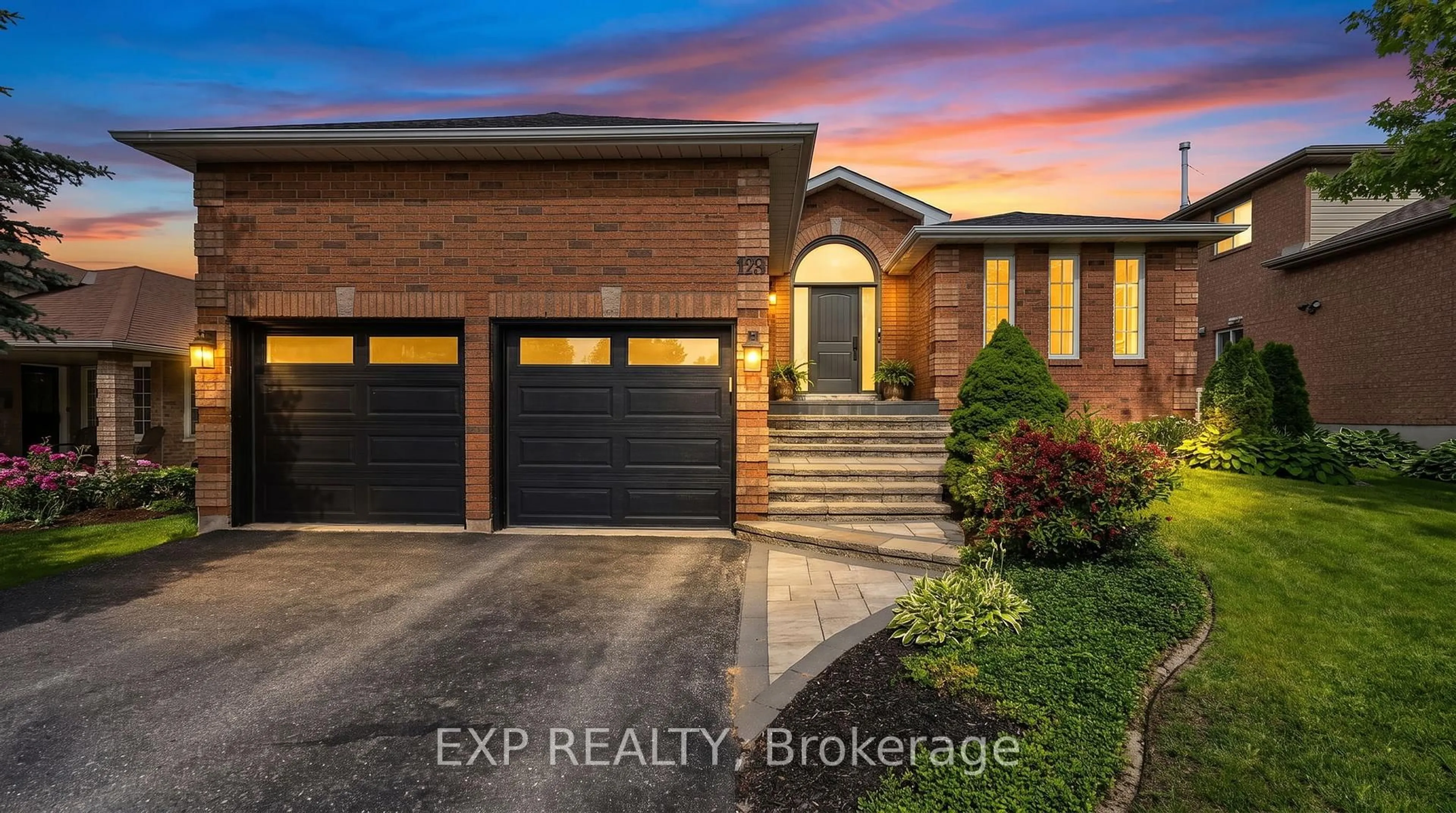 Home with brick exterior material, street for 129 Golden Meadow Rd, Barrie Ontario L4N 8K3