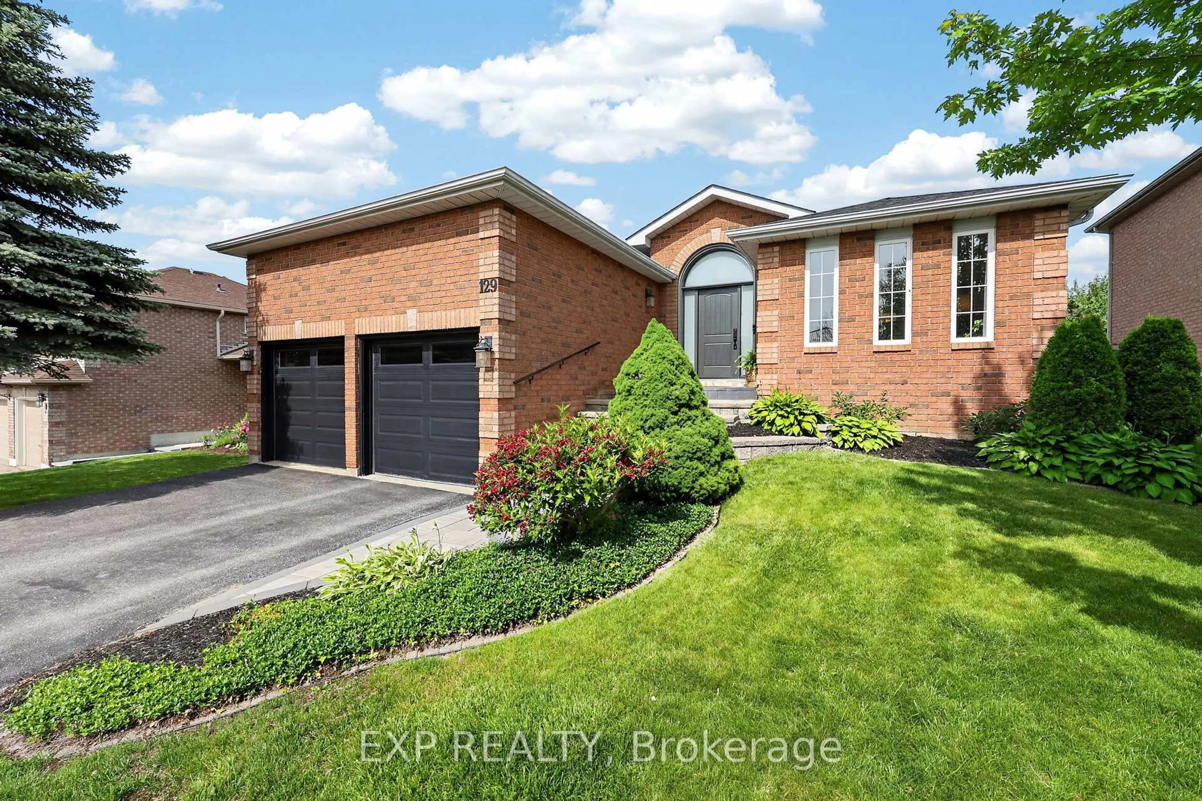Home with brick exterior material, street for 129 Golden Meadow Rd, Barrie Ontario L4N 8K3