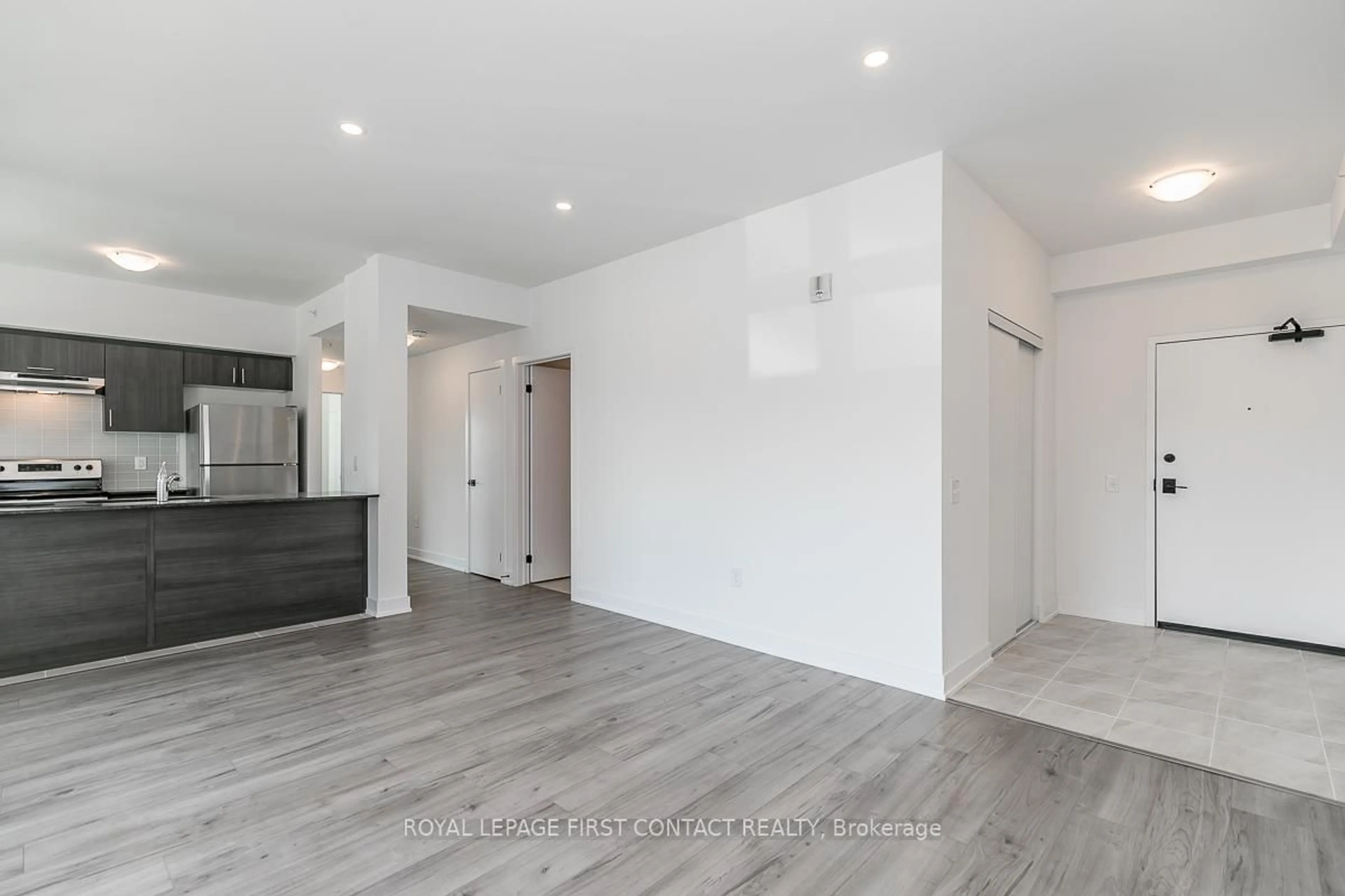 A pic of a room for 8 Culinary Lane #101, Barrie Ontario L9J 0J9
