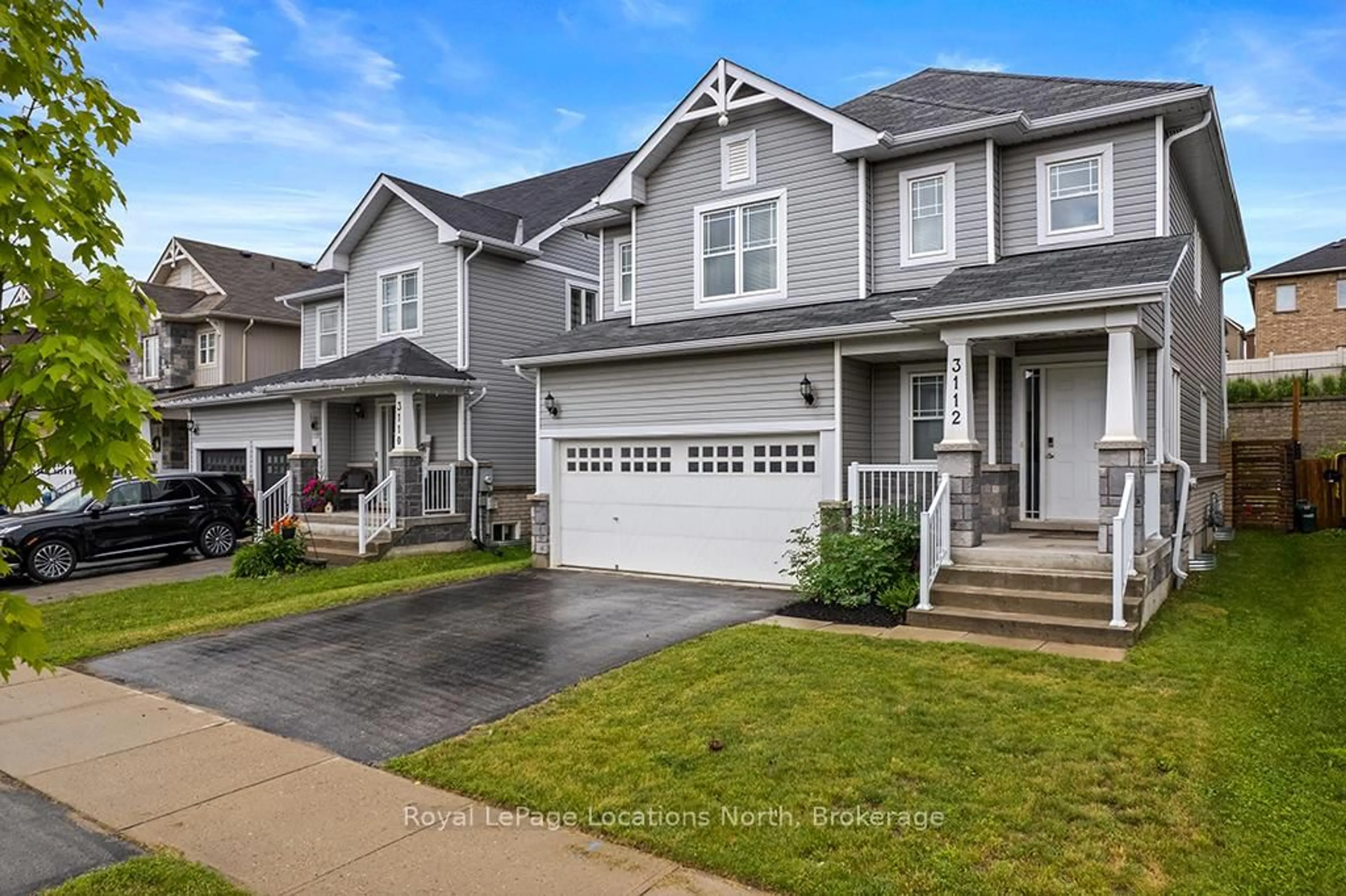 Home with vinyl exterior material, street for 3112 Emperor Dr, Orillia Ontario L3V 0G4
