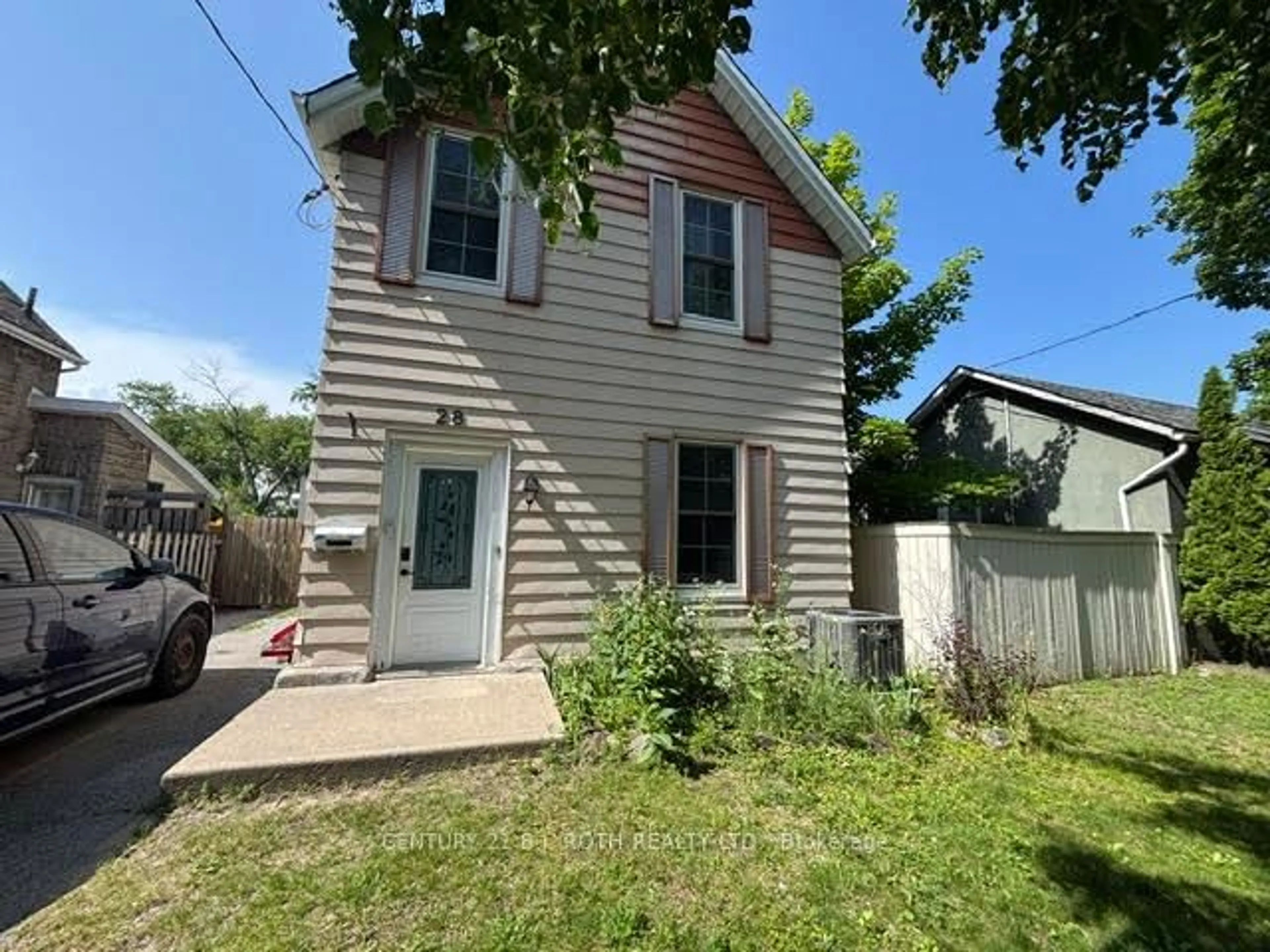 Unknown for 28 Caroline St, Barrie Ontario L4N 2S3