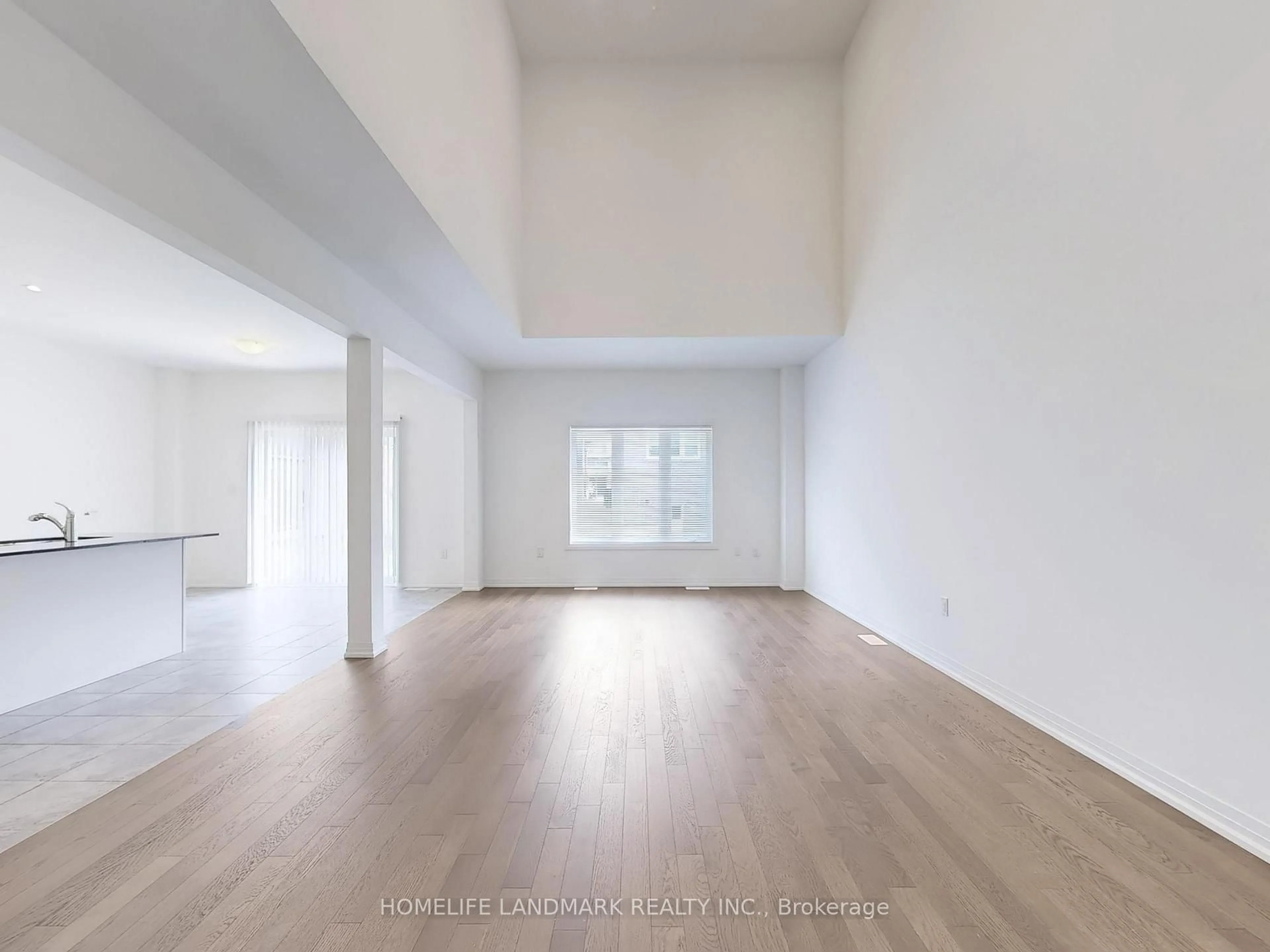 A pic of a room for 67 Wheatfield Rd, Barrie Ontario L9J 0T4