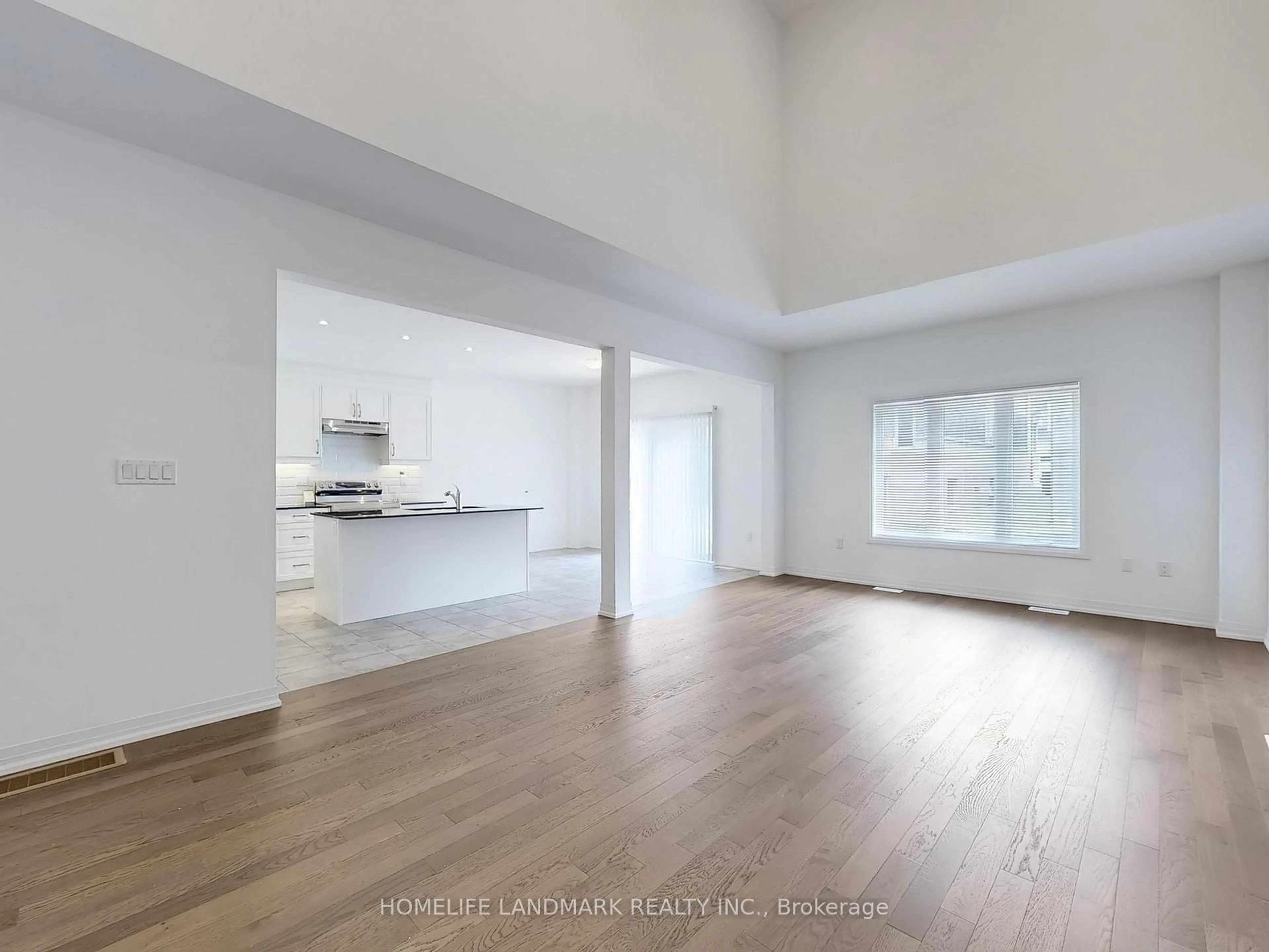 A pic of a room for 67 Wheatfield Rd, Barrie Ontario L9J 0T4