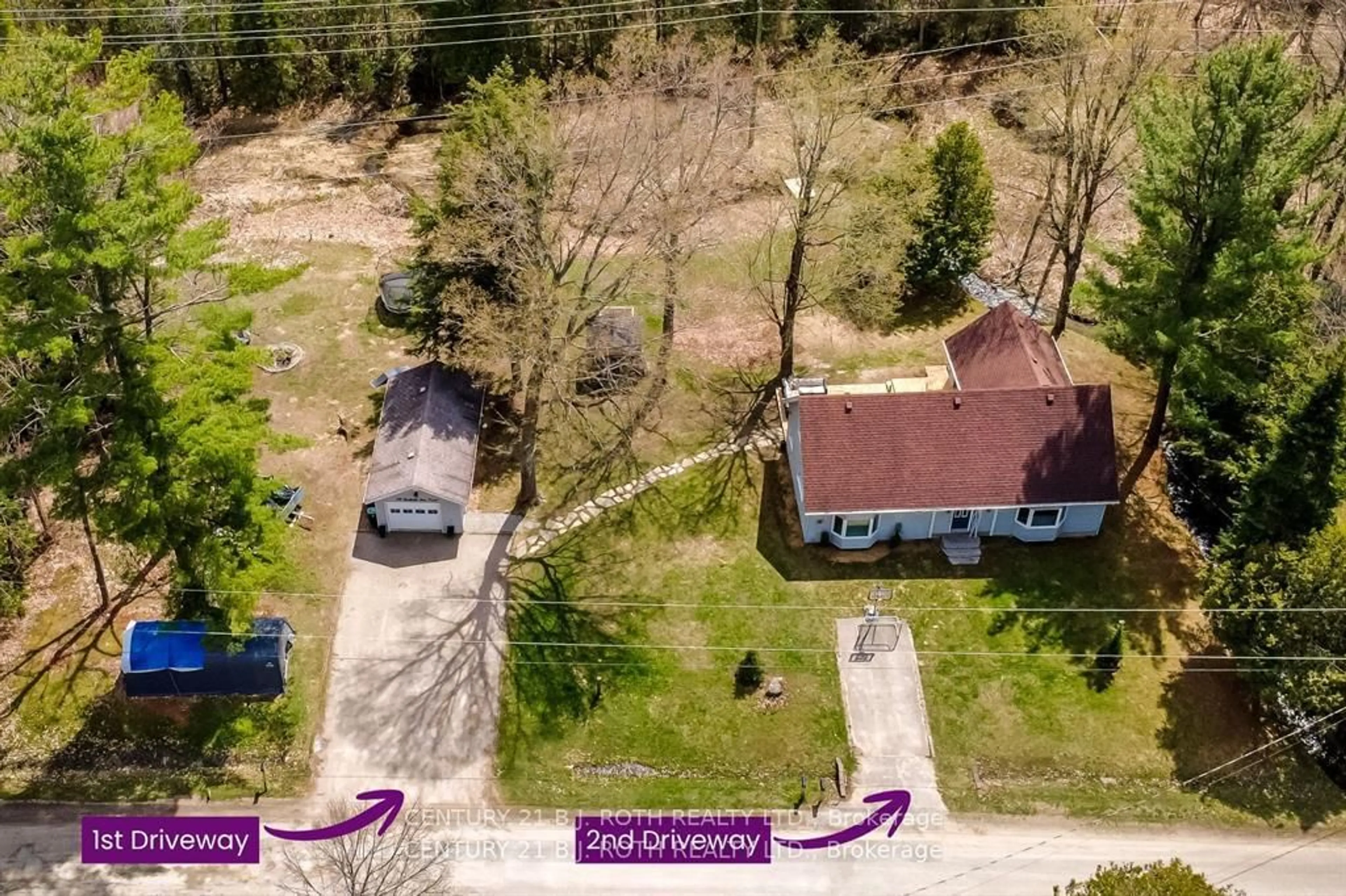 A pic from outside/outdoor area/front of a property/back of a property/a pic from drone, street for 49 Becketts Sdrd, Tay Ontario L0K 2C0