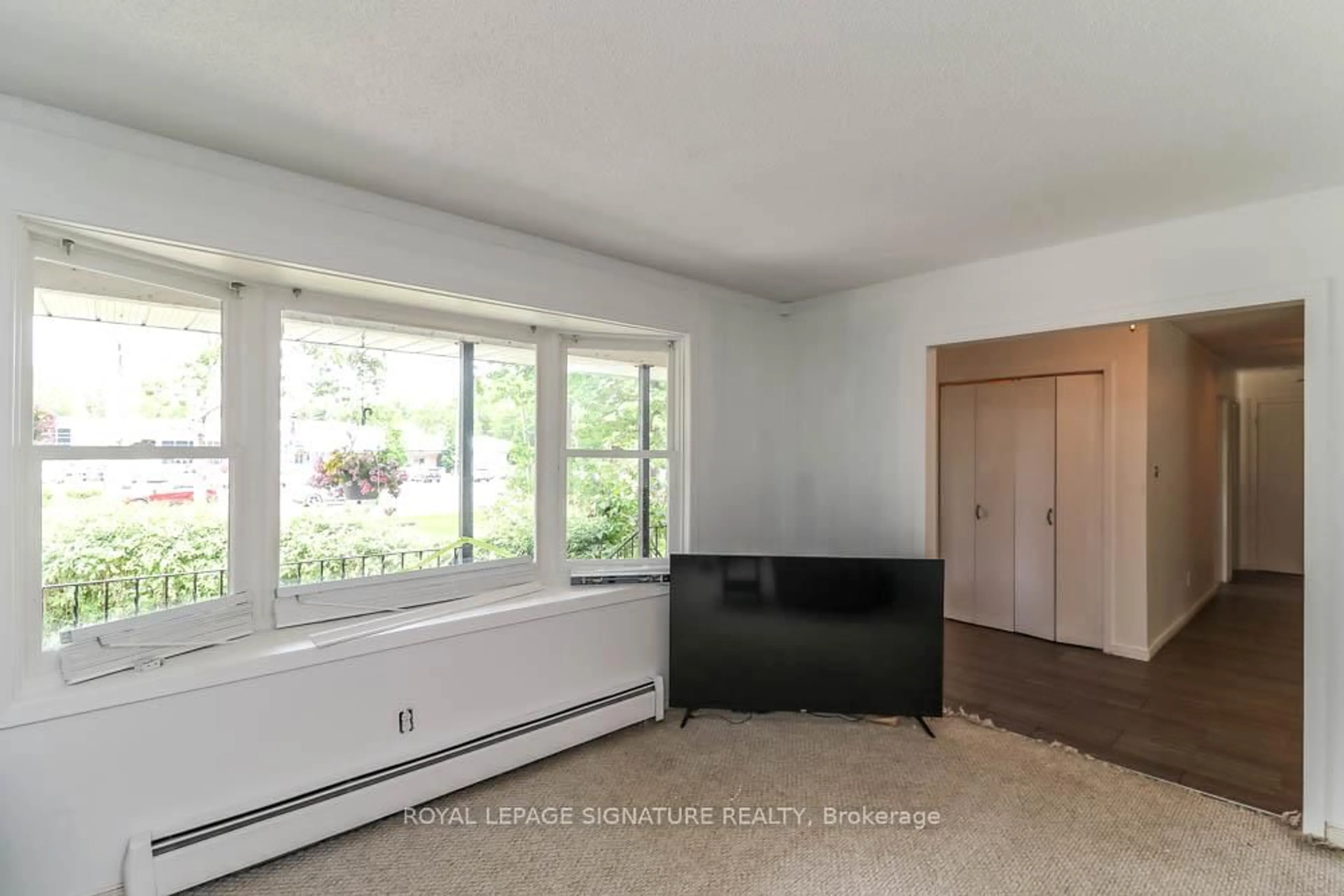 A pic of a room for 1729 Mosley St, Wasaga Beach Ontario L9Z 1Z8
