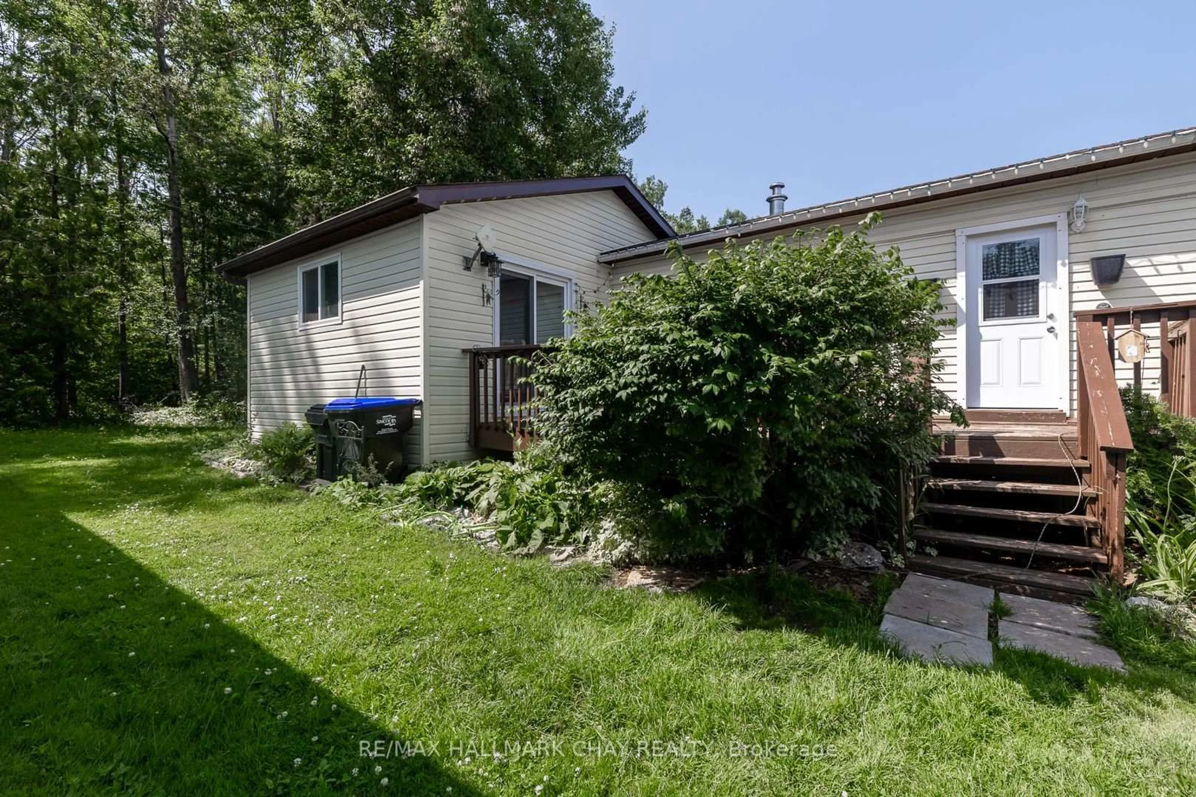 Unknown for 1331 Hilltop Rd, Severn Ontario L3V 0V1
