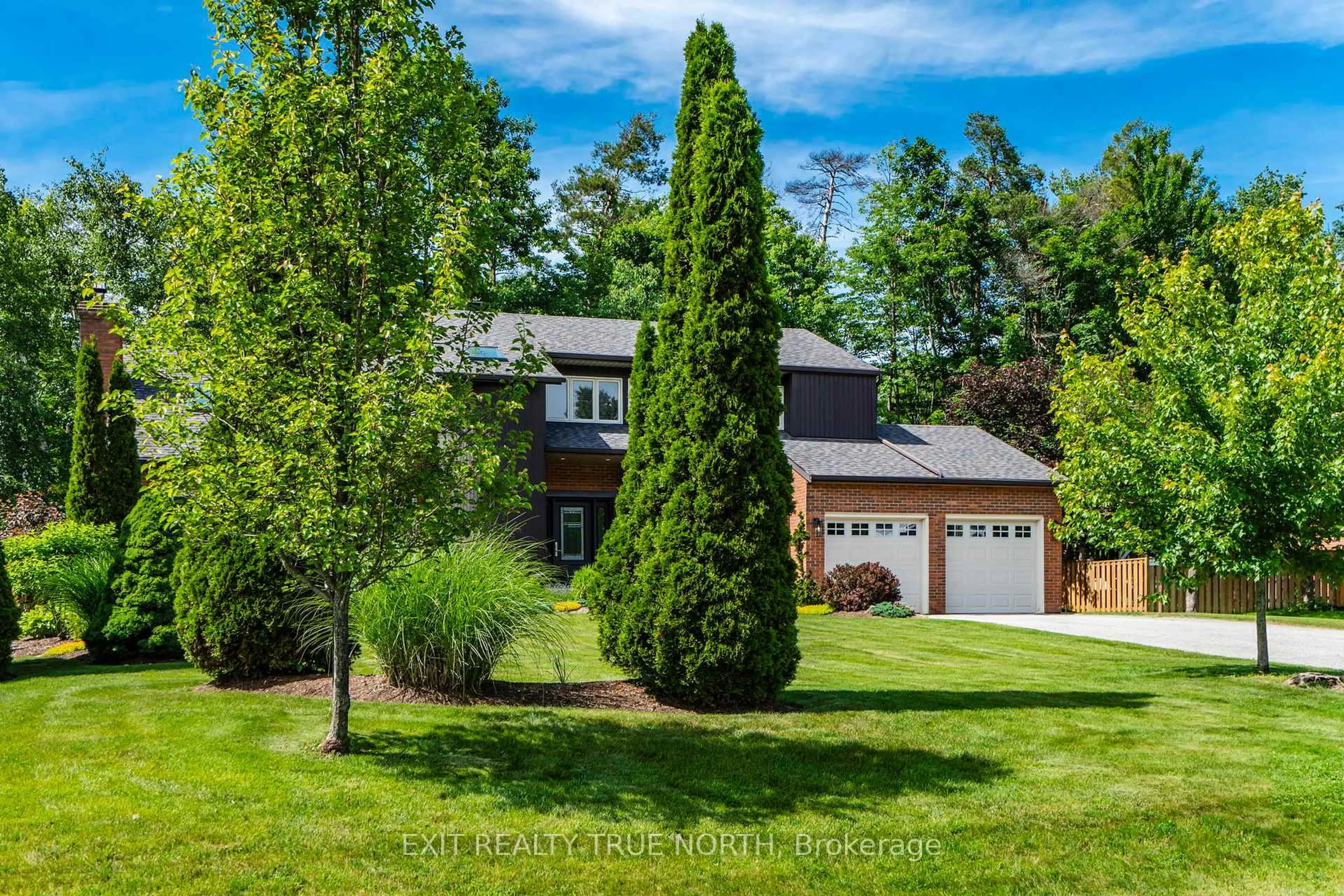 Unknown for 14 Rosewood Ave, Springwater Ontario L9X 0P5