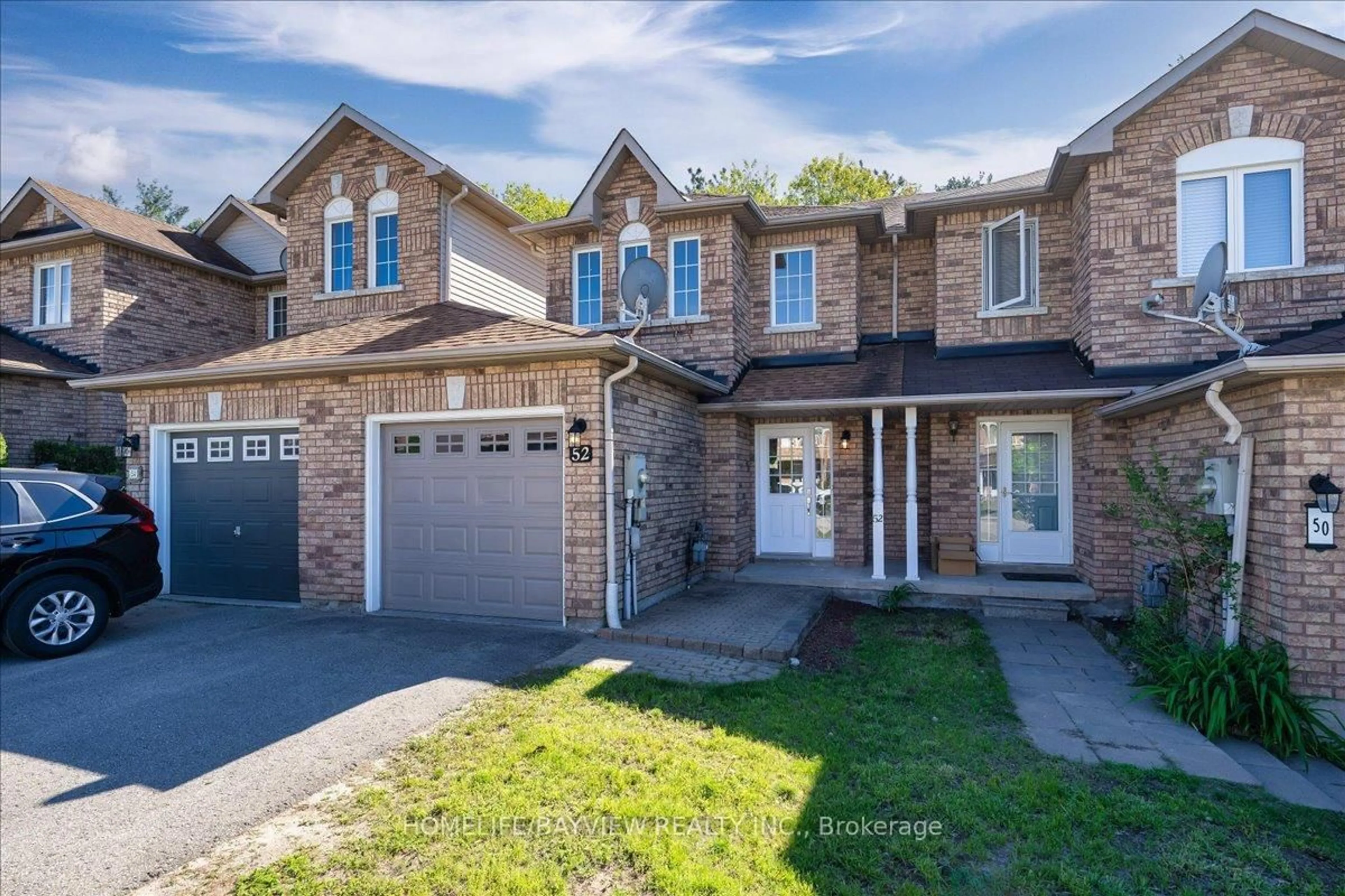 Home with brick exterior material, street for 52 Hawthorne Cres, Barrie Ontario L4N 9Y8